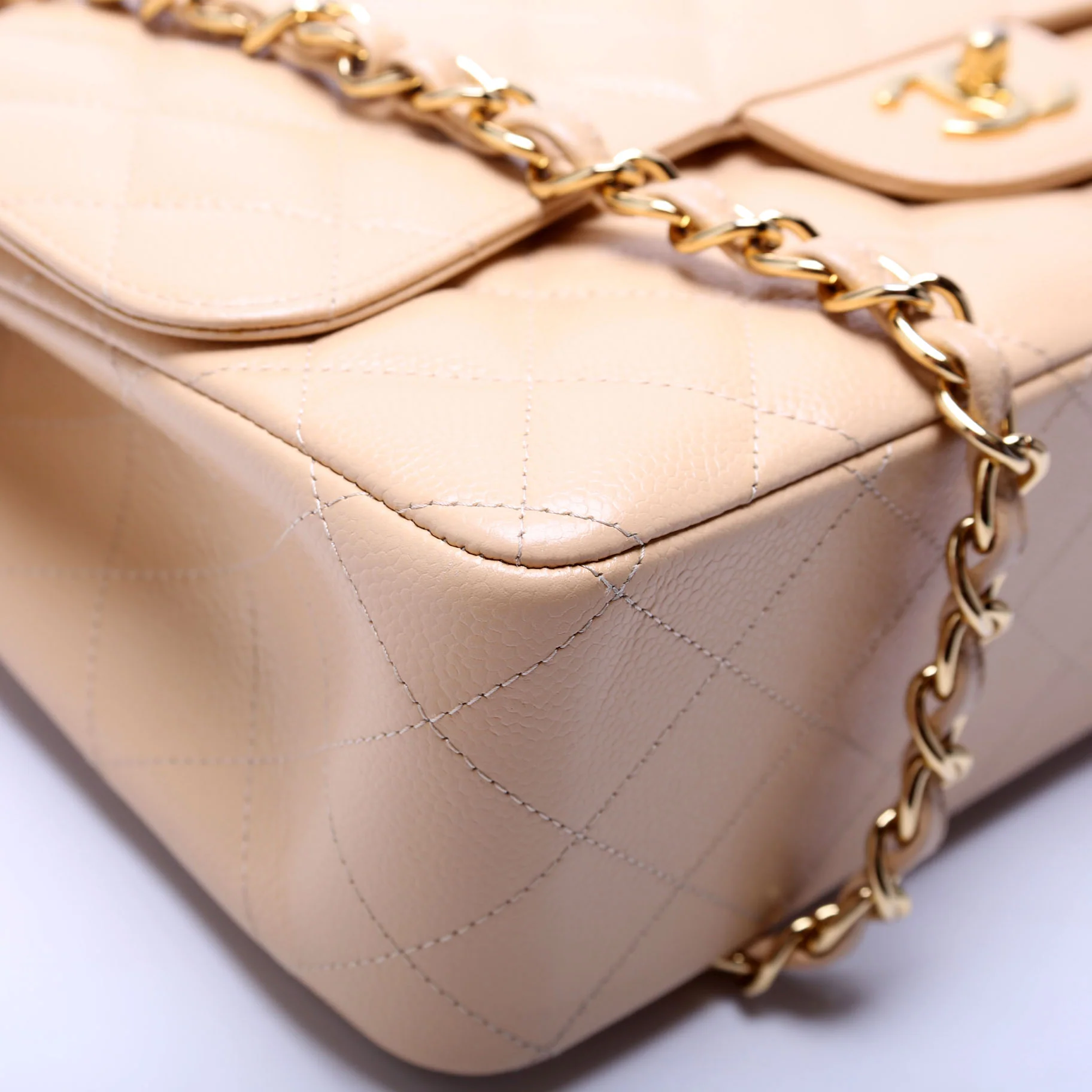 Classic Flap Jumbo Caviar 25-28M - Image 5