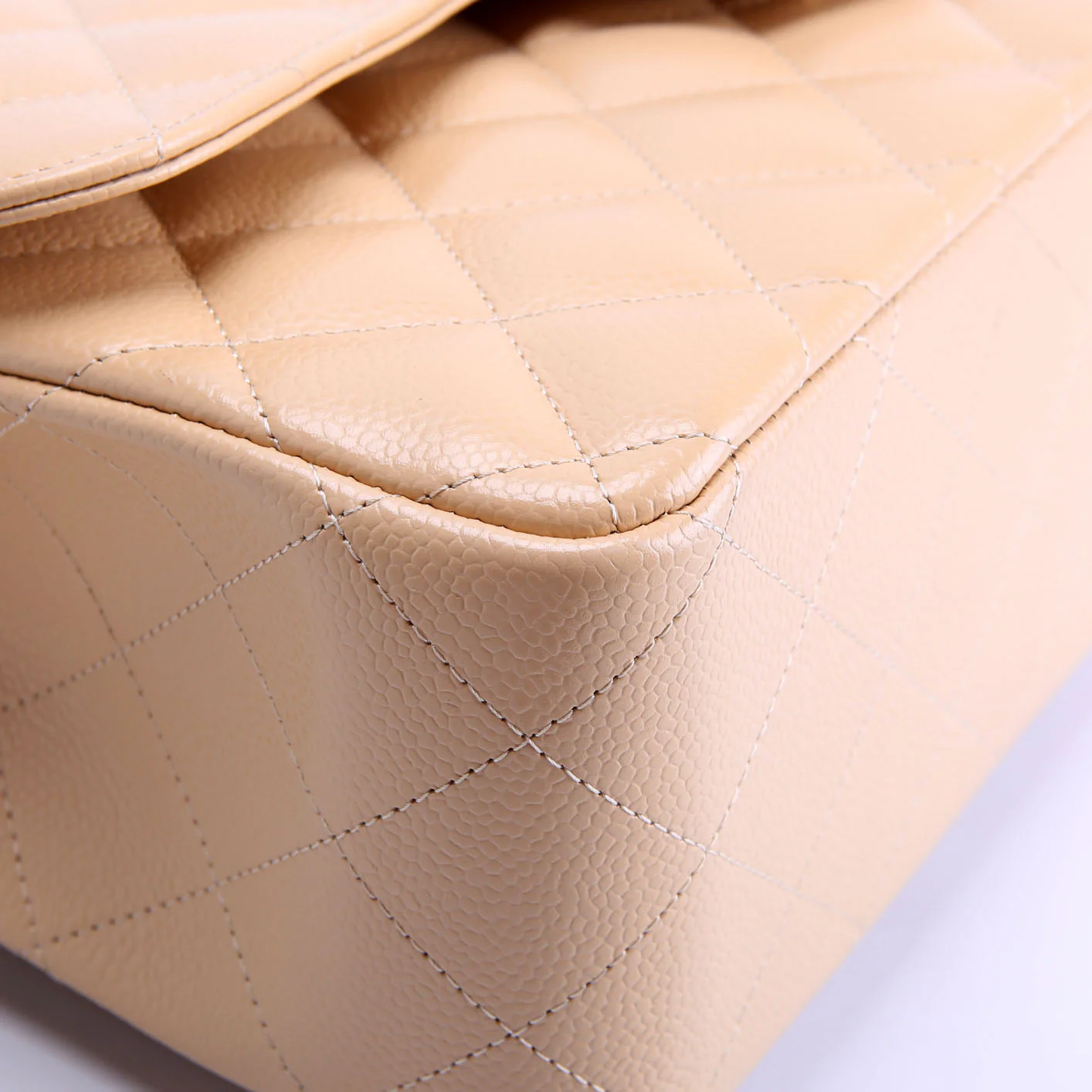 Classic Flap Jumbo Caviar 25-28M Nude - Image 5