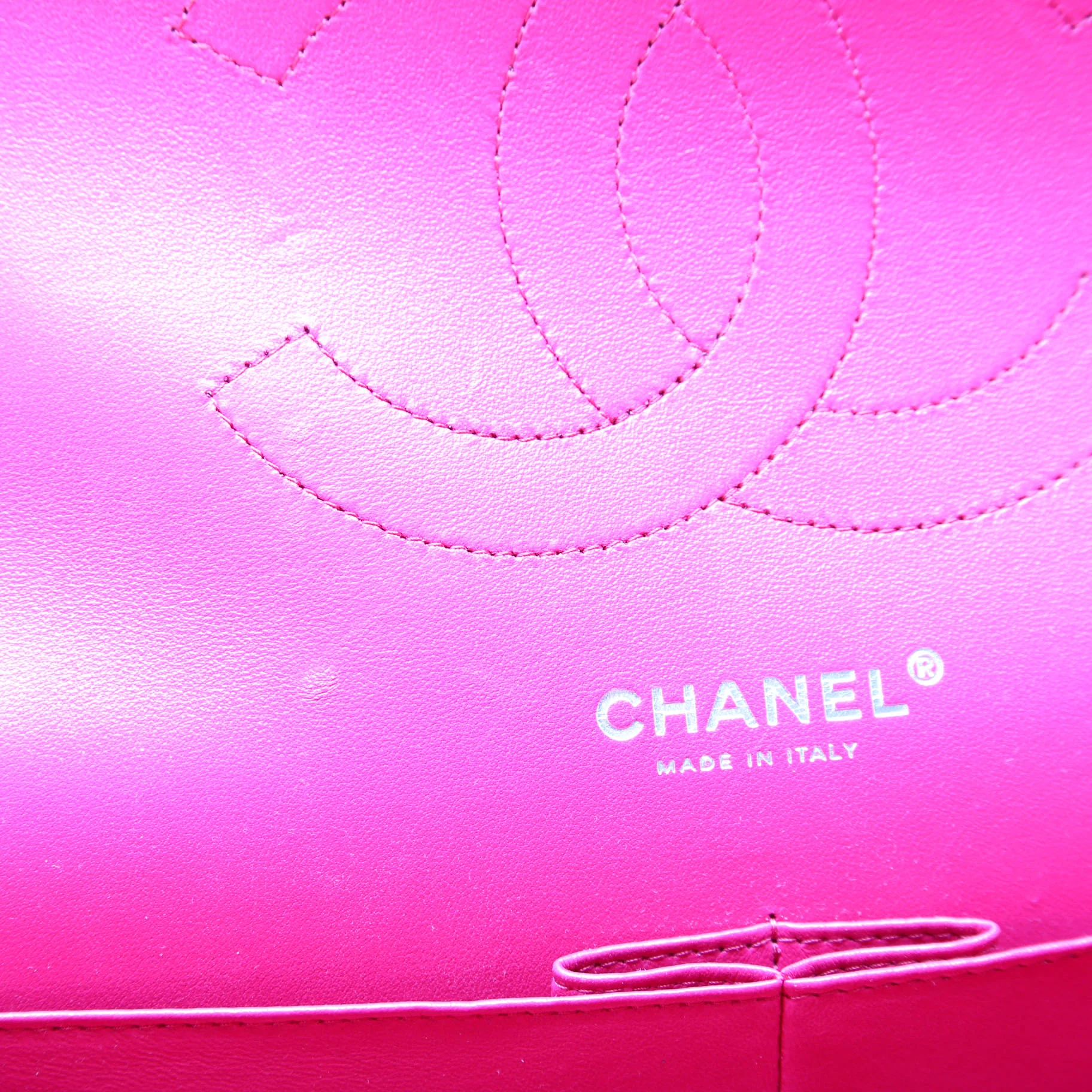 Classic Flap Jumbo Caviar RFID Pink - Image 10