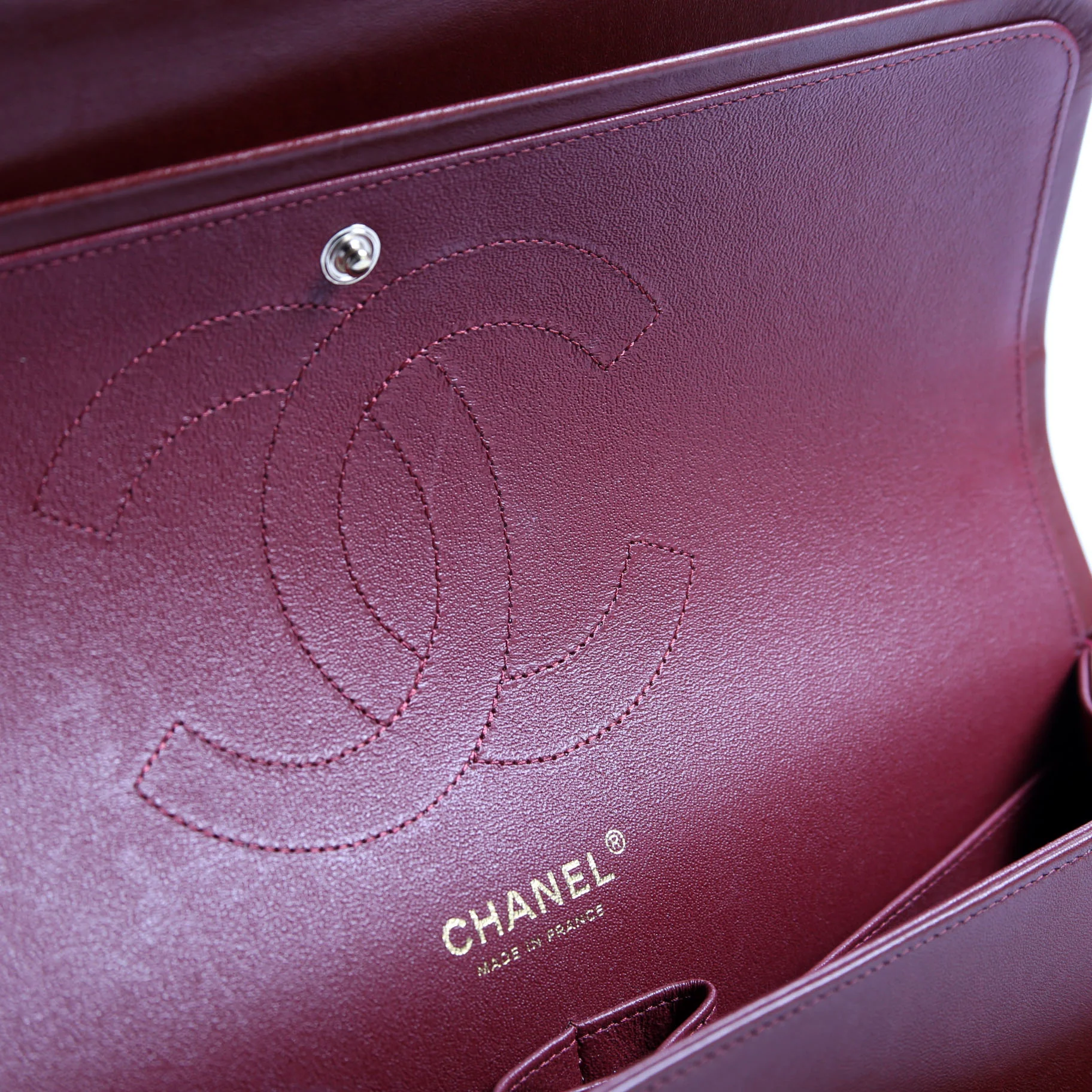 Classic Flap Jumbo Lambskin 21-24m Burgundy/Gold - Image 9