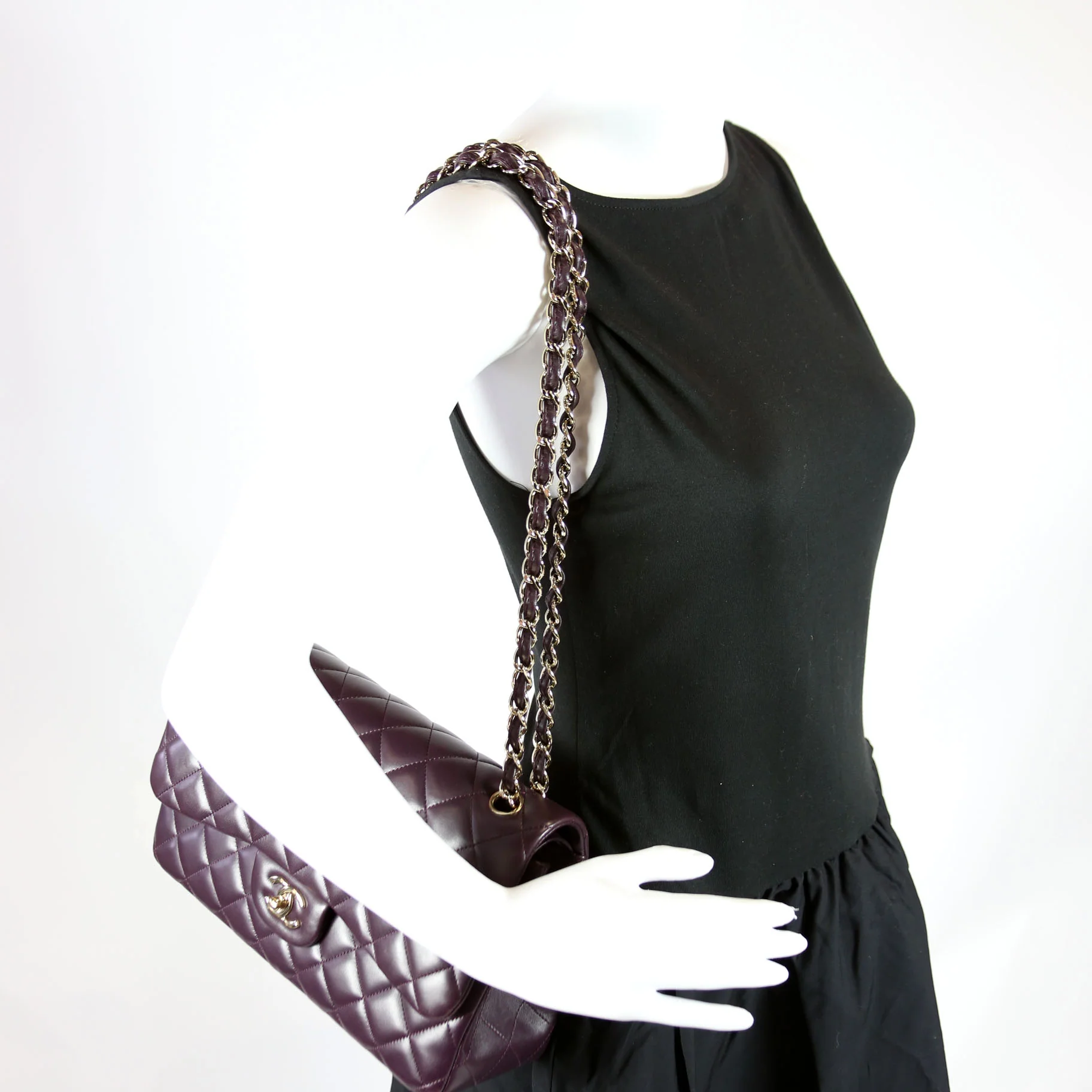 Classic Flap Jumbo Lambskin 23M Plum - Image 12