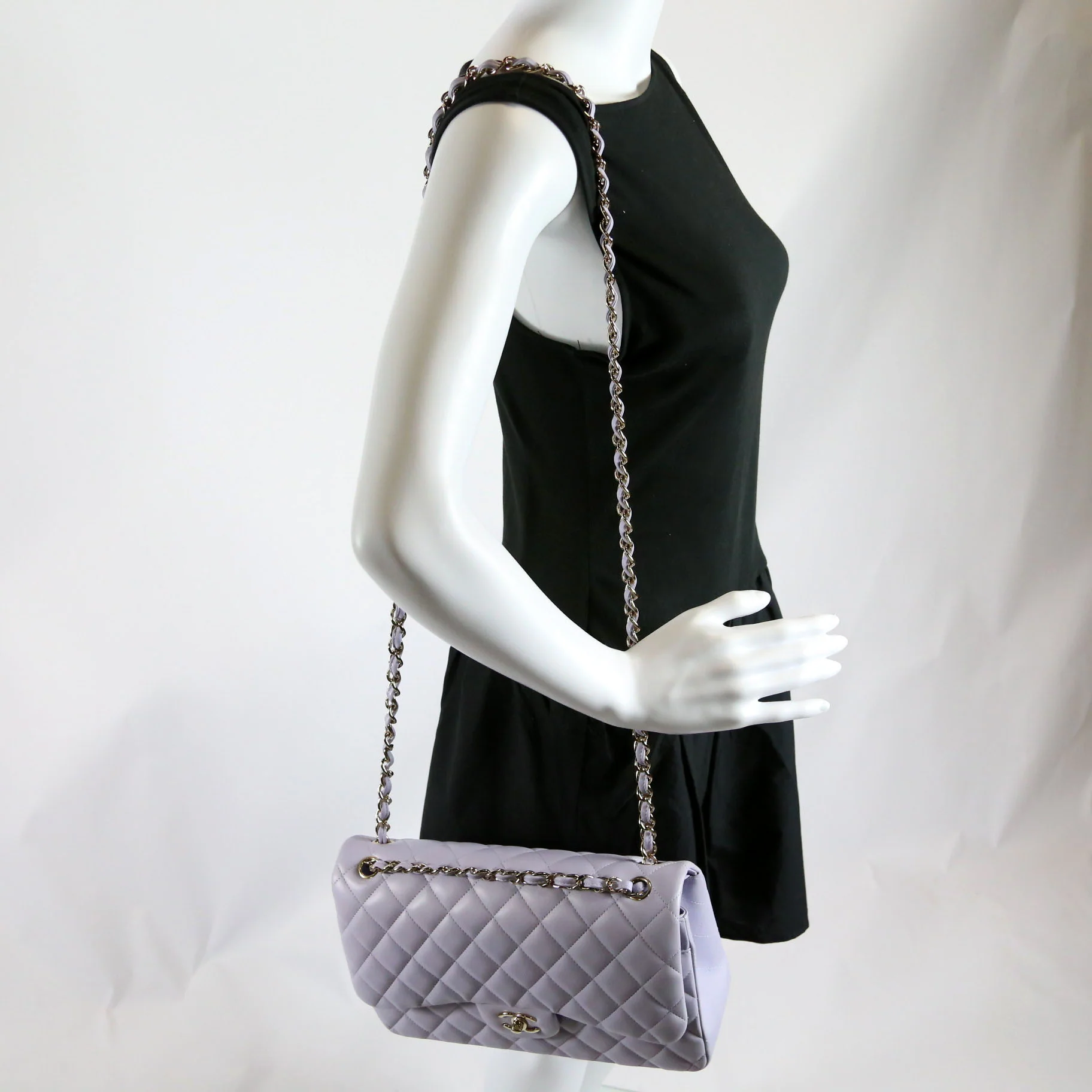 Classic Flap Jumbo Lambskin RFID Lavender - Image 11