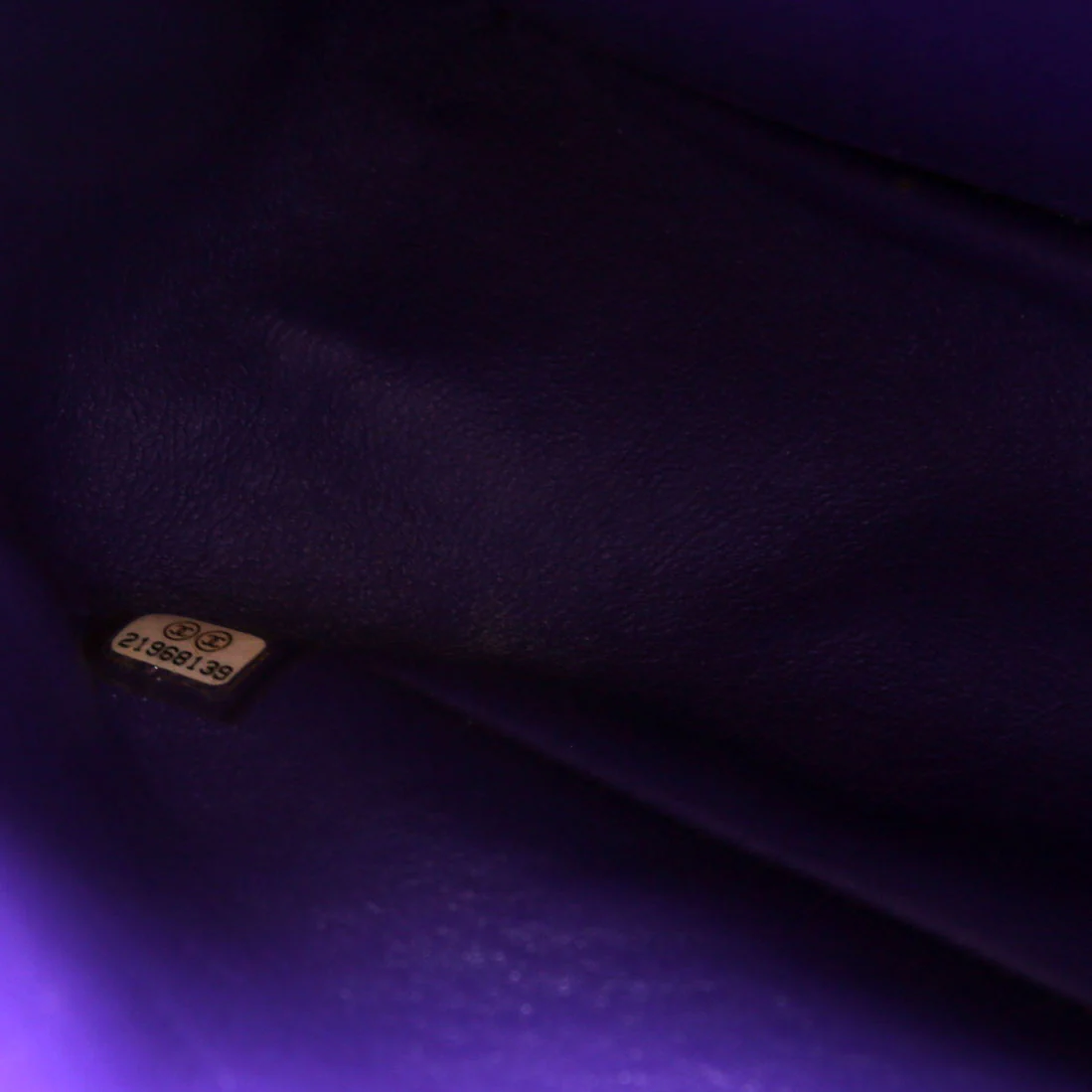 Classic Flap Jumbo Patent 21M Purple - Image 8