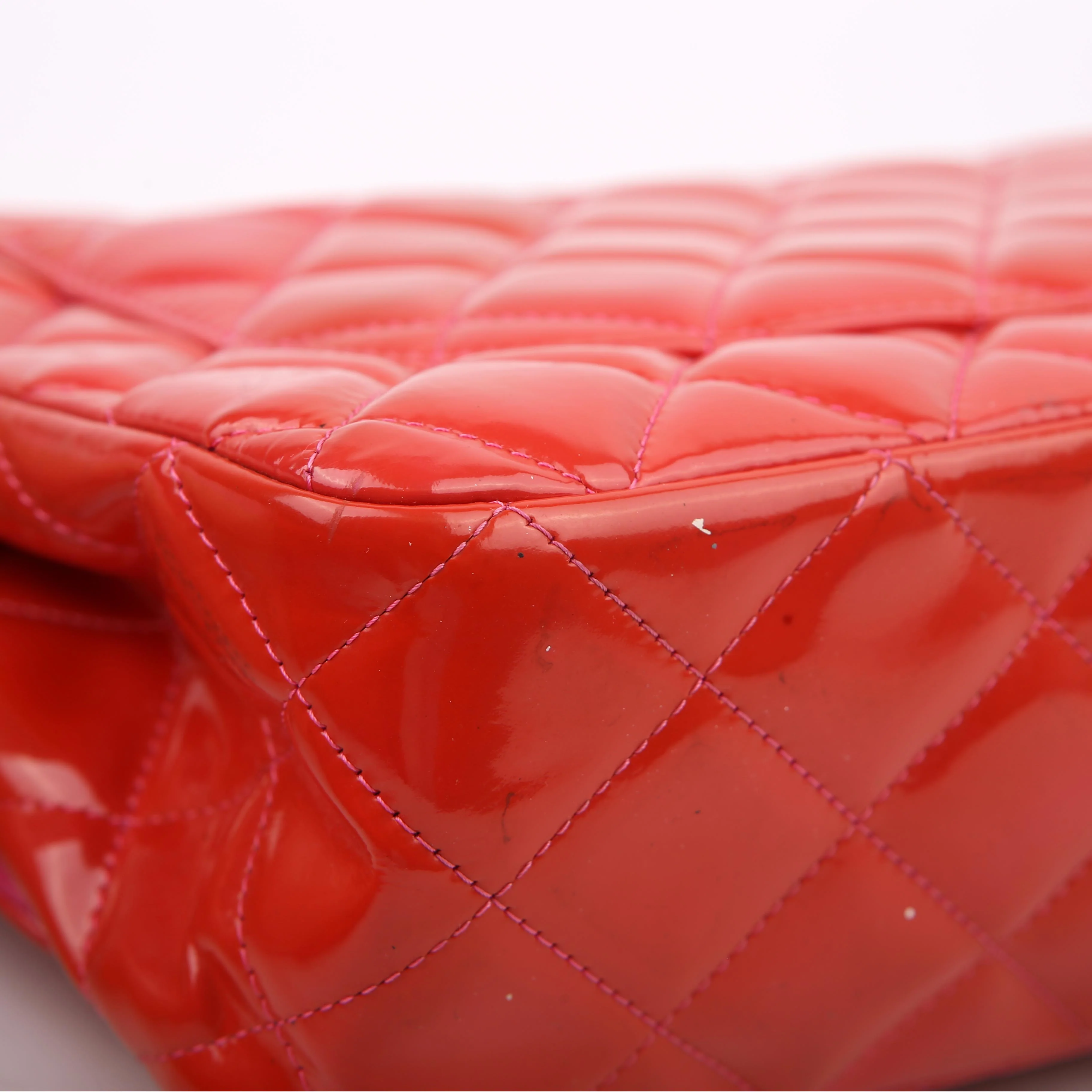 Classic Flap Jumbo Patent Red/Pink - Image 7