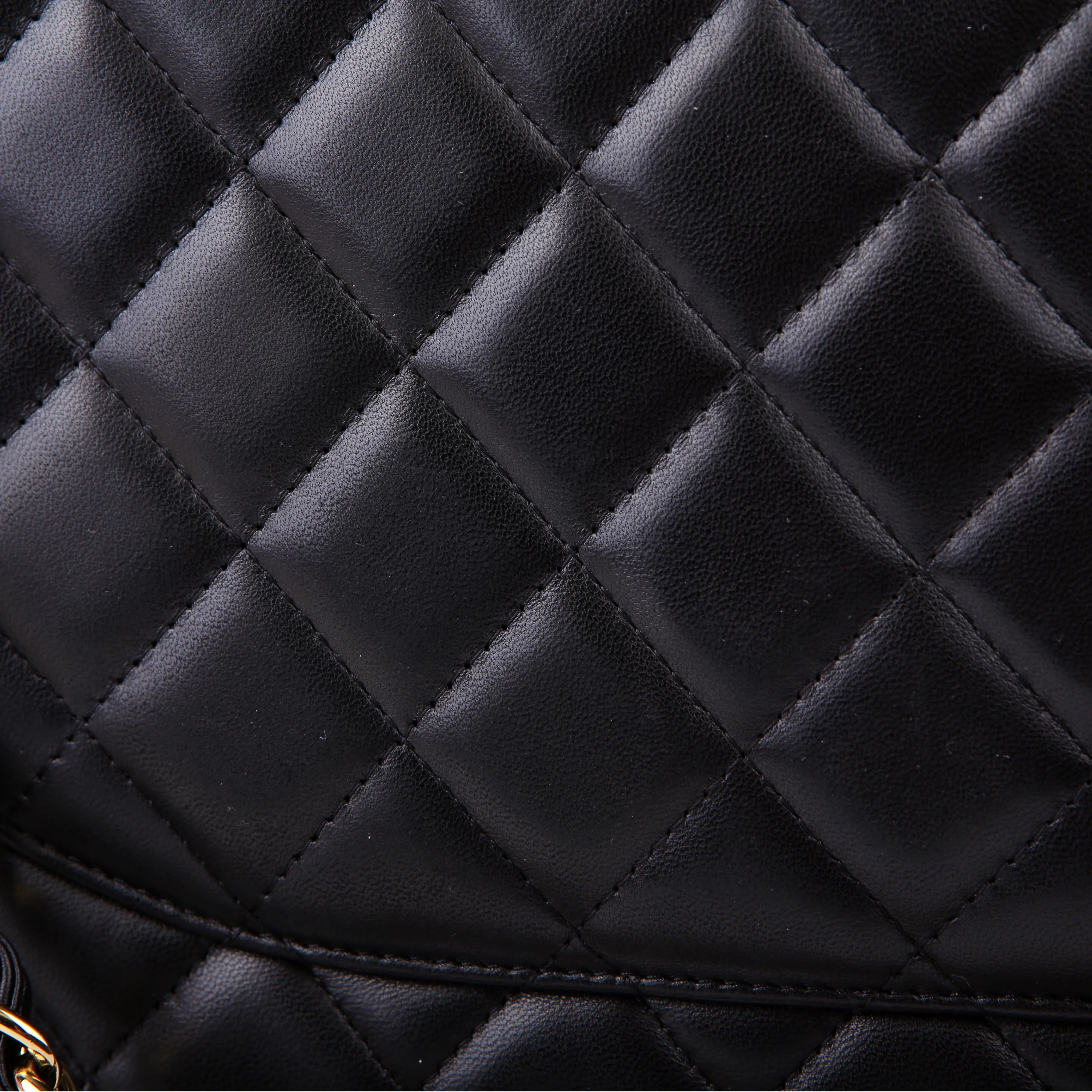 Classic Flap Maxi Lambskin 16M Black - Image 9