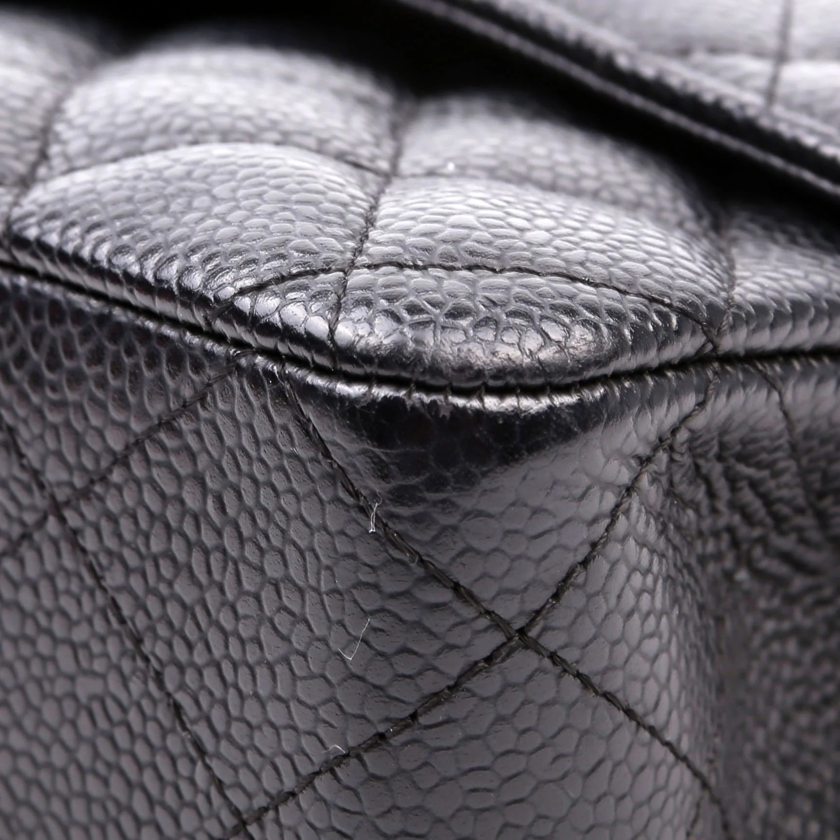 Classic Flap Medium Caviar 12M Black - Image 6