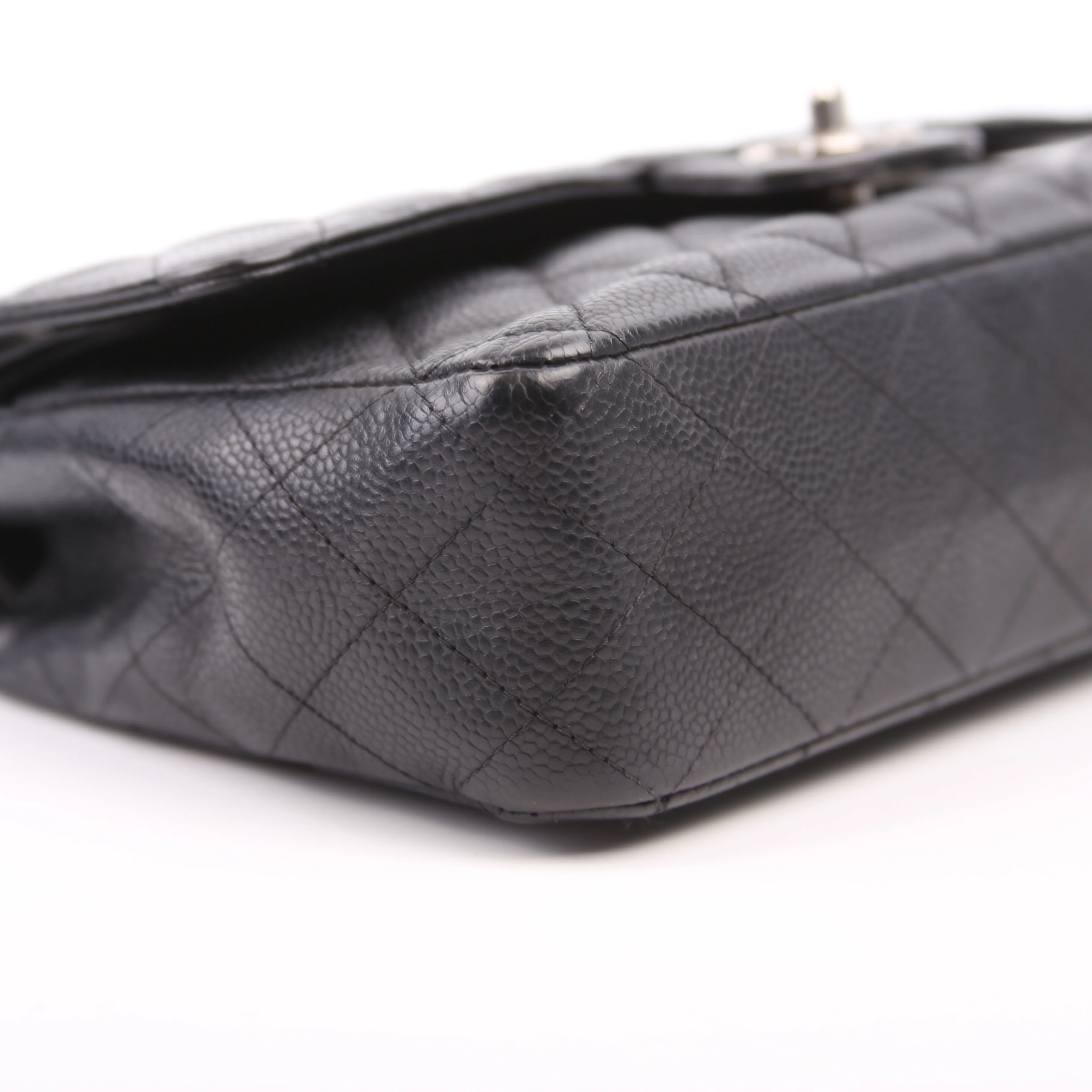 Classic Flap Medium Caviar Black - Image 6