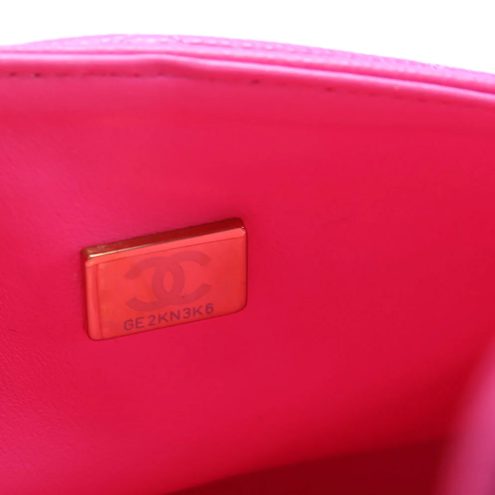 Classic Flap Medium Caviar Pink - Image 17