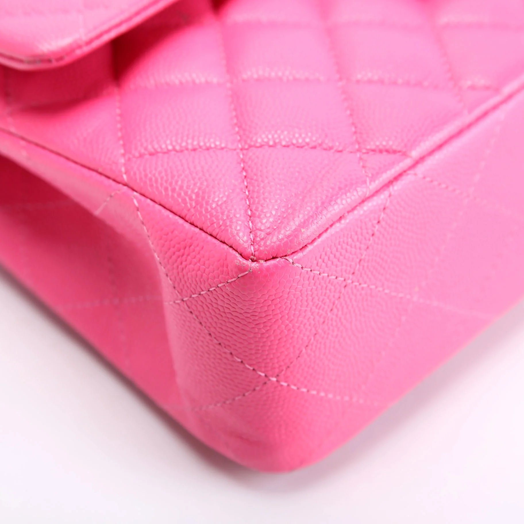 Classic Flap Medium Caviar Pink - Image 5