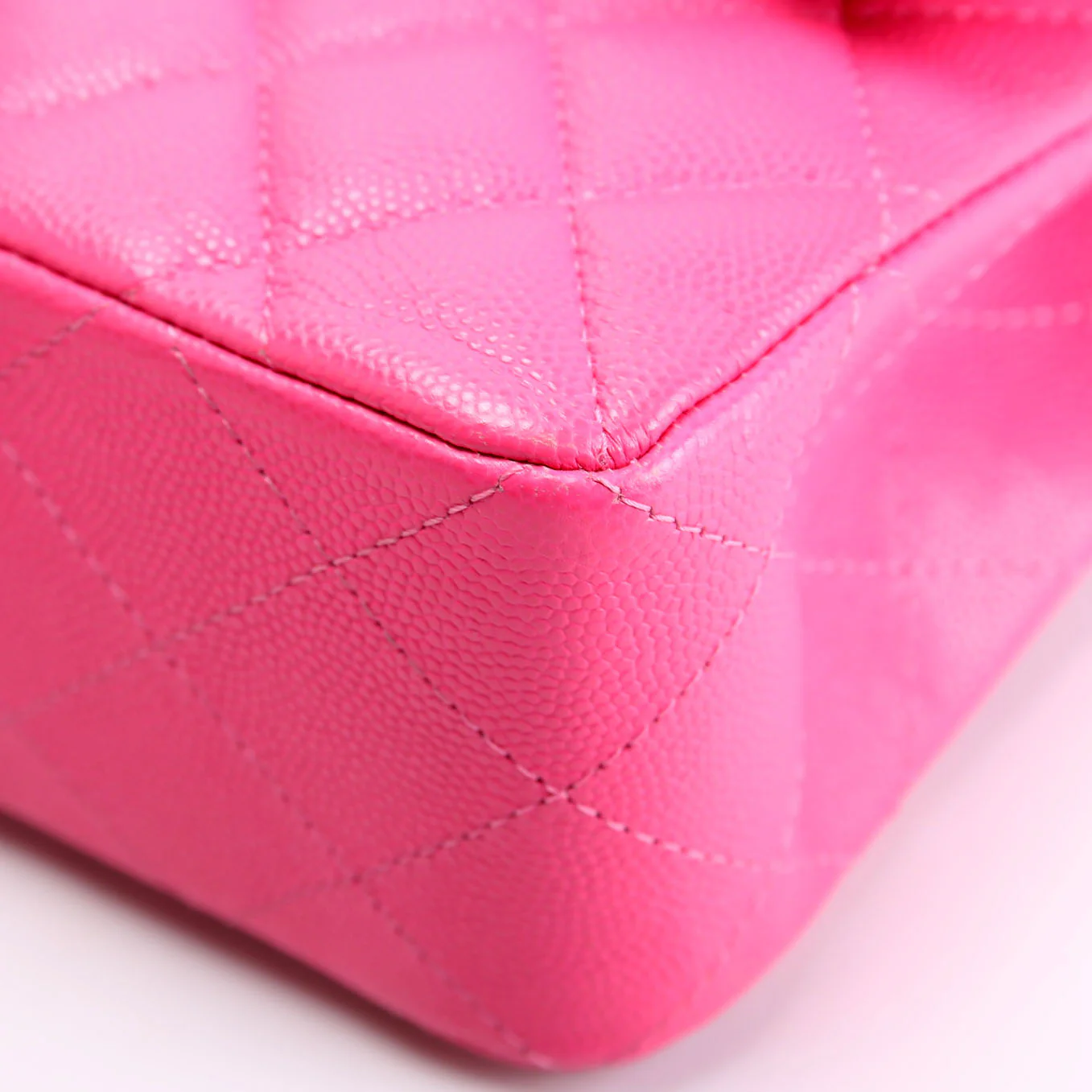 Classic Flap Medium Caviar Pink - Image 6