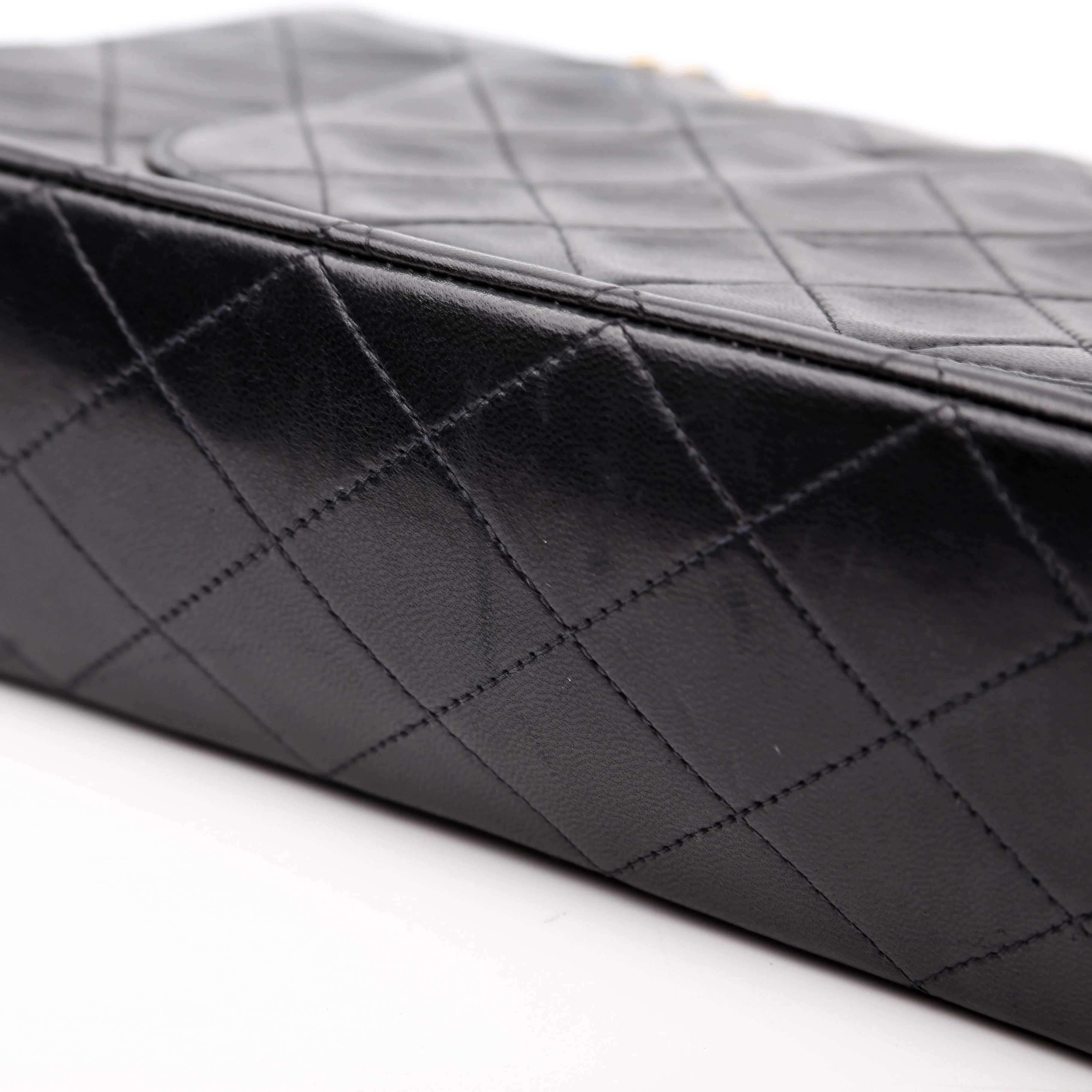 Classic Flap Medium Lambskin - Image 9
