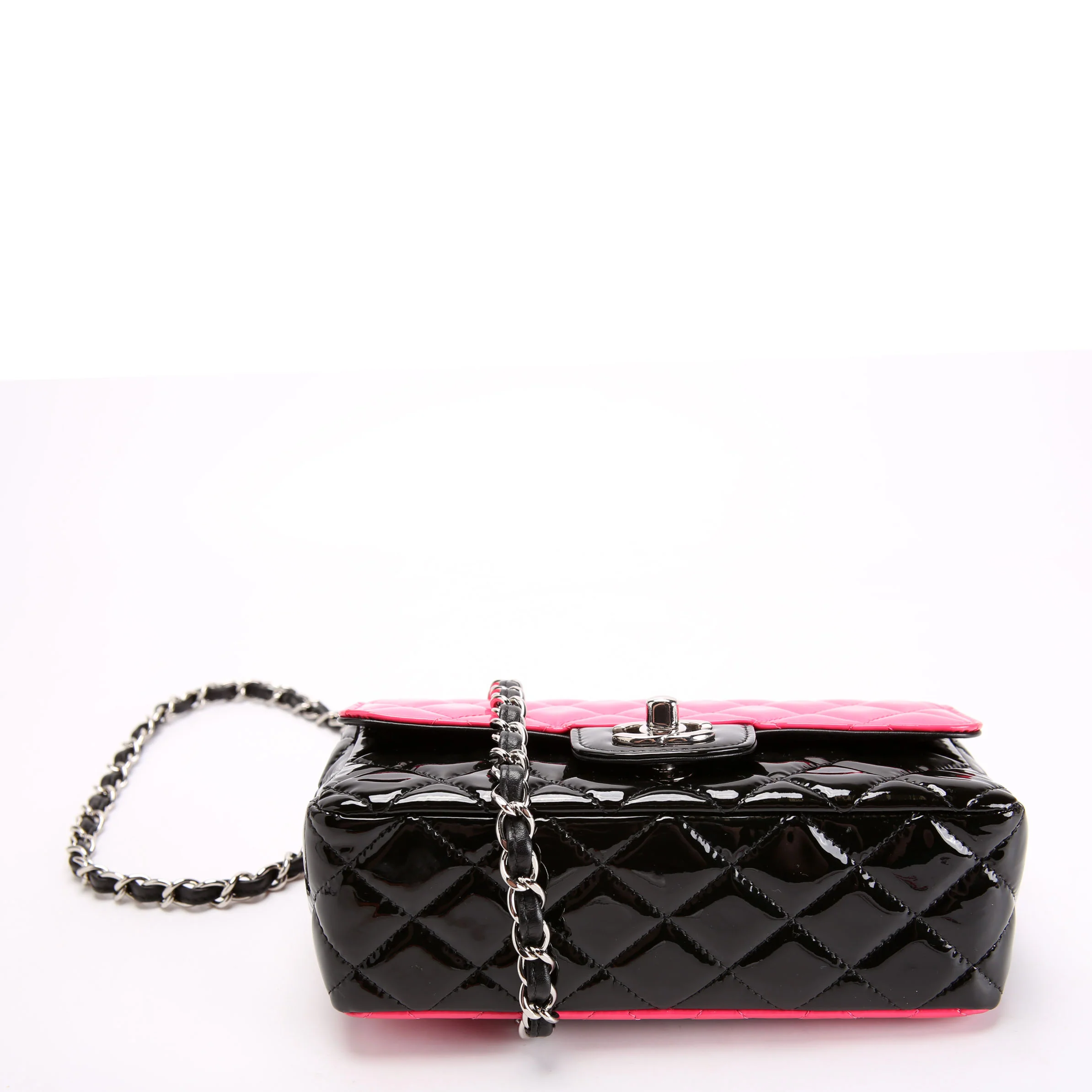 Classic Flap Mini Rectangle Bi-Color Patent 29M Black/Pink - Image 4