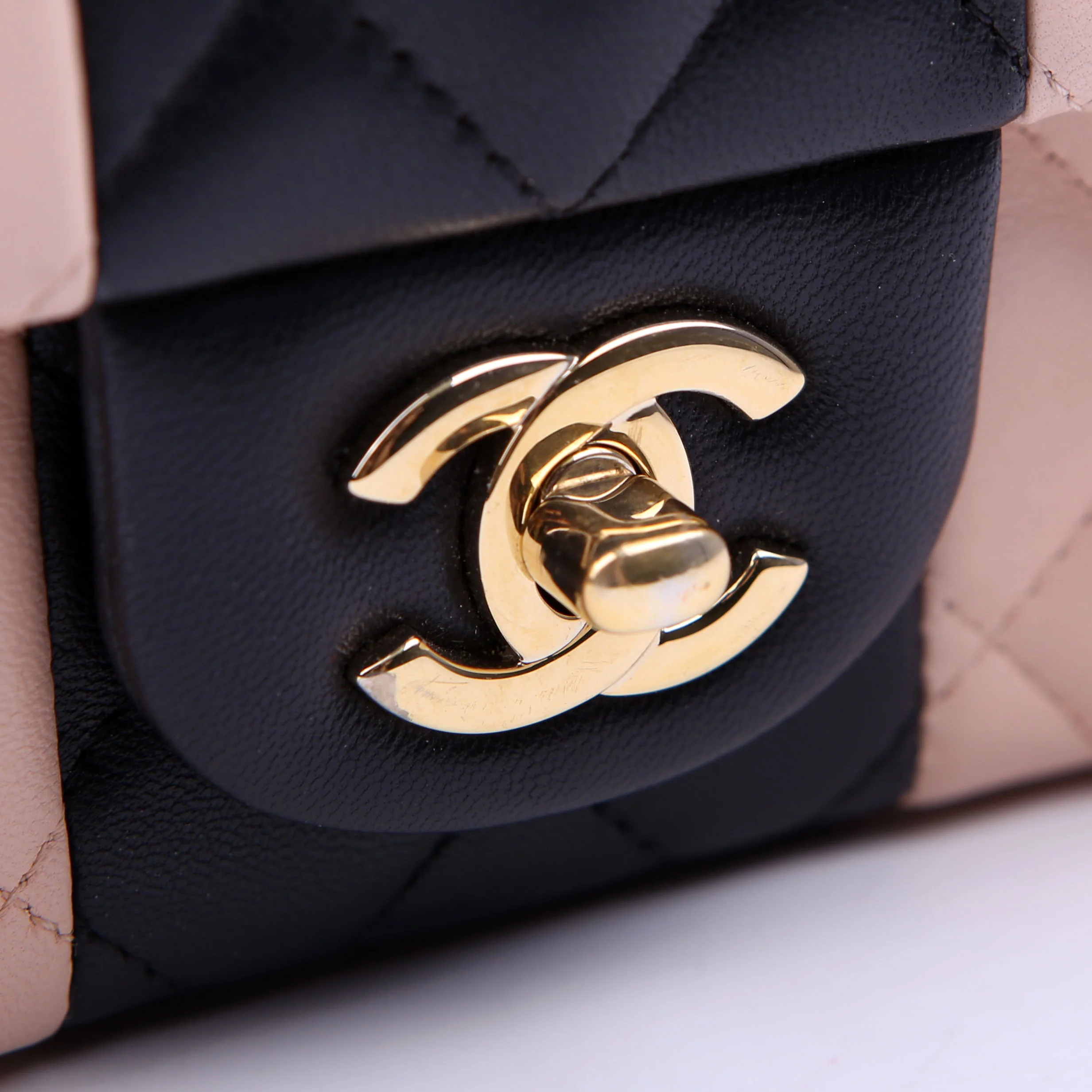 Classic Flap Mini Rectangle Lambskin RFID Black/Pink - Image 14