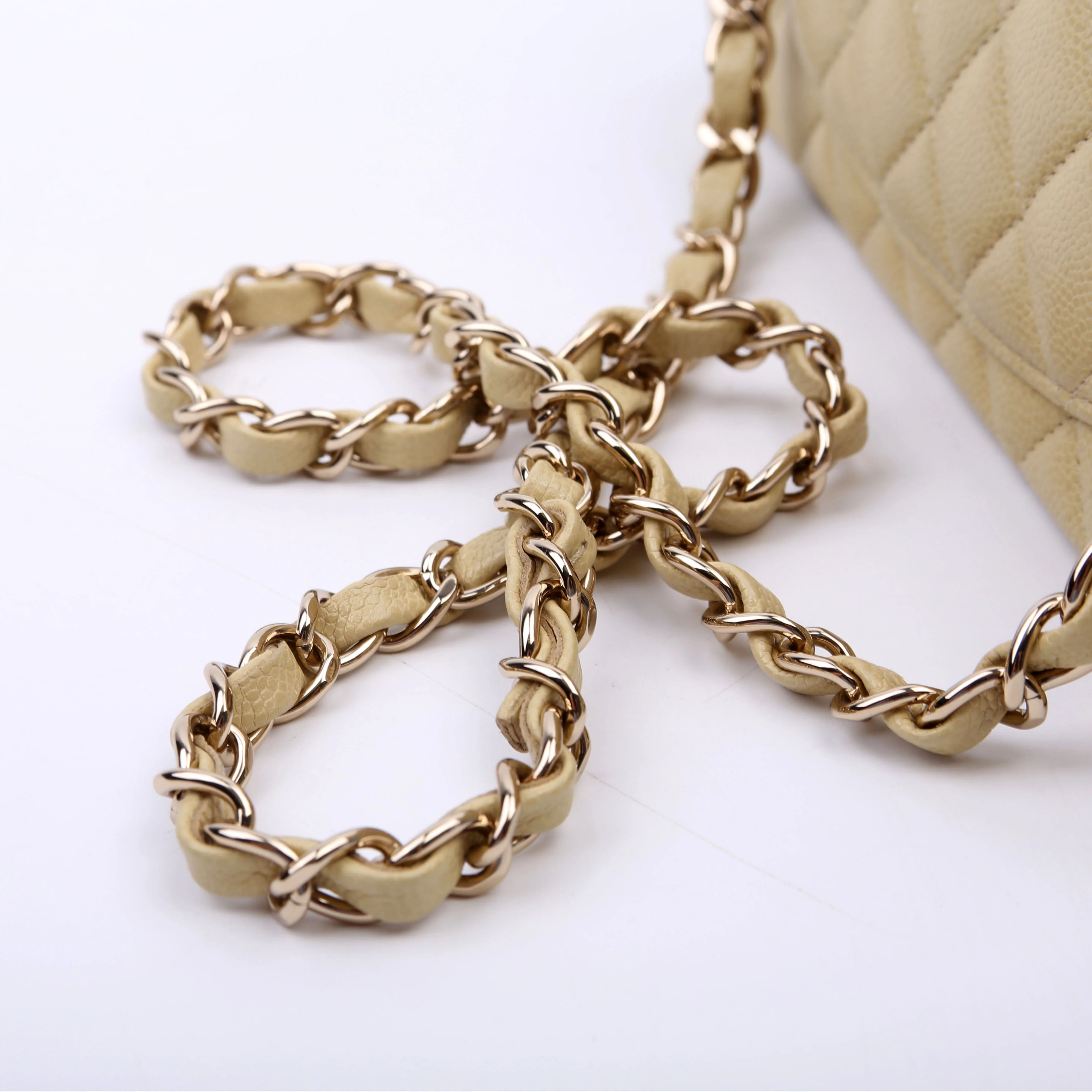 Classic Flap Small Caviar Neutral - Image 7