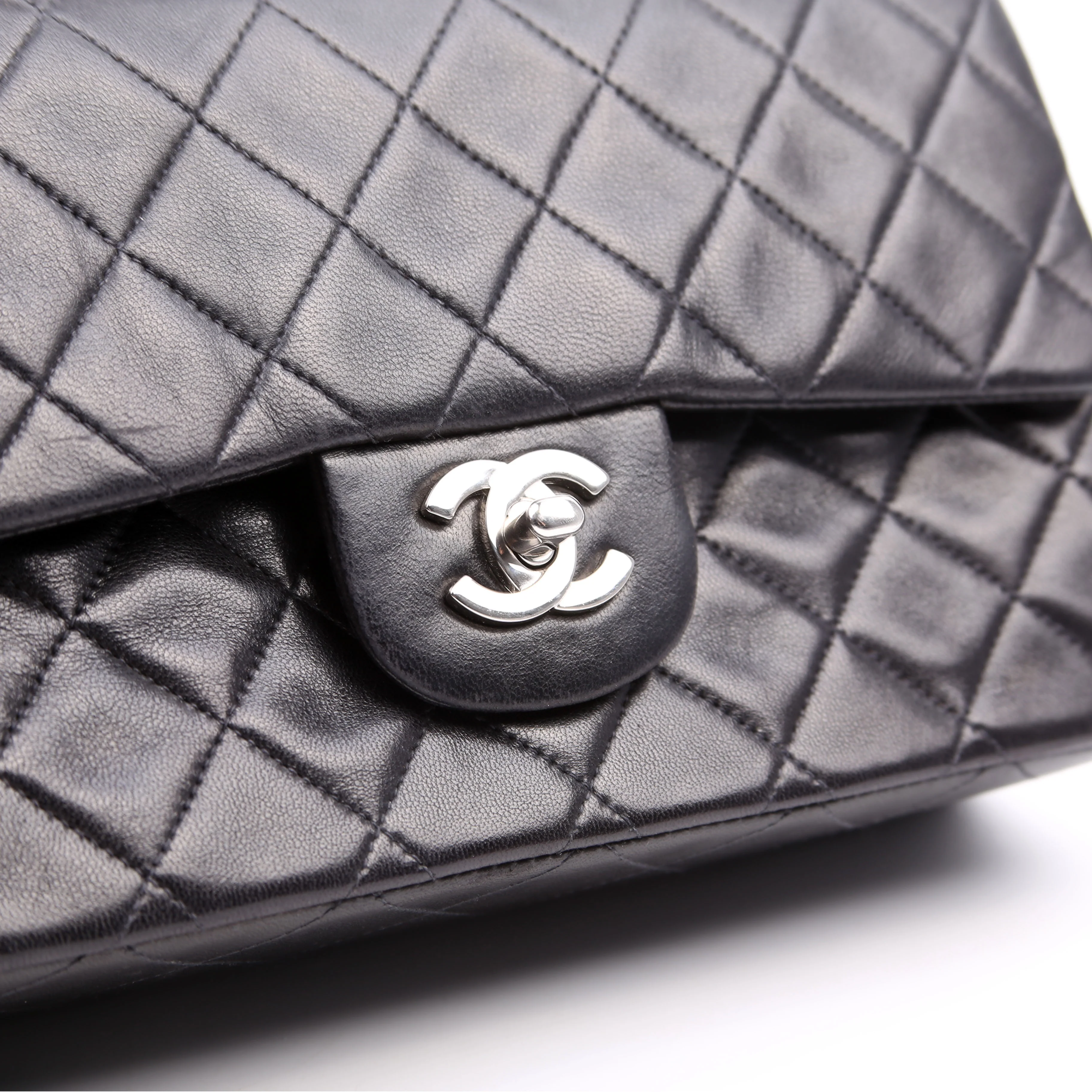 Classic Flap Small Lambskin 00-0M Black - Image 10