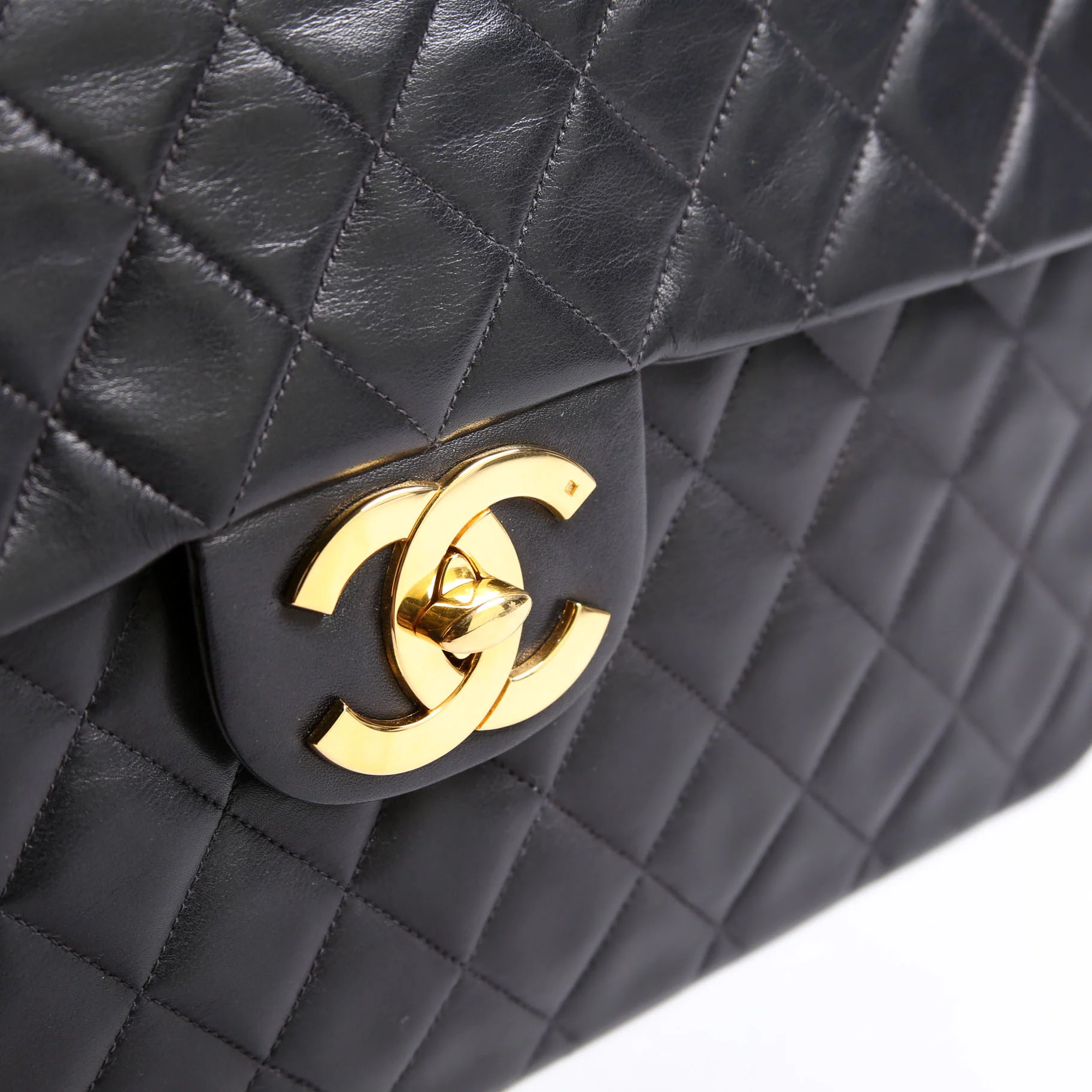 Classic Flap XL Jumbo Lambskin Black - Image 7