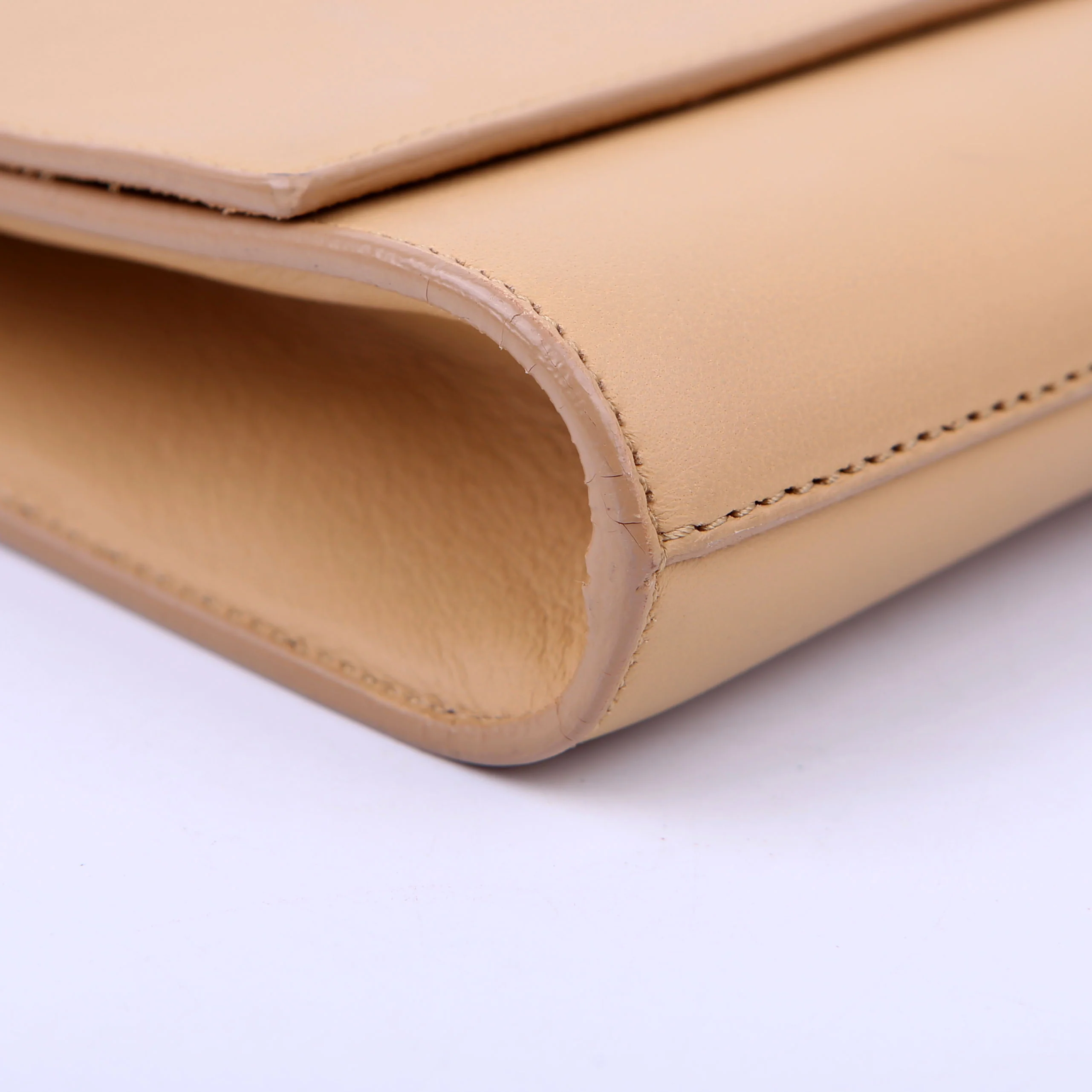 Classic Y Ligne Clutch Smooth Leather Tan - Image 5