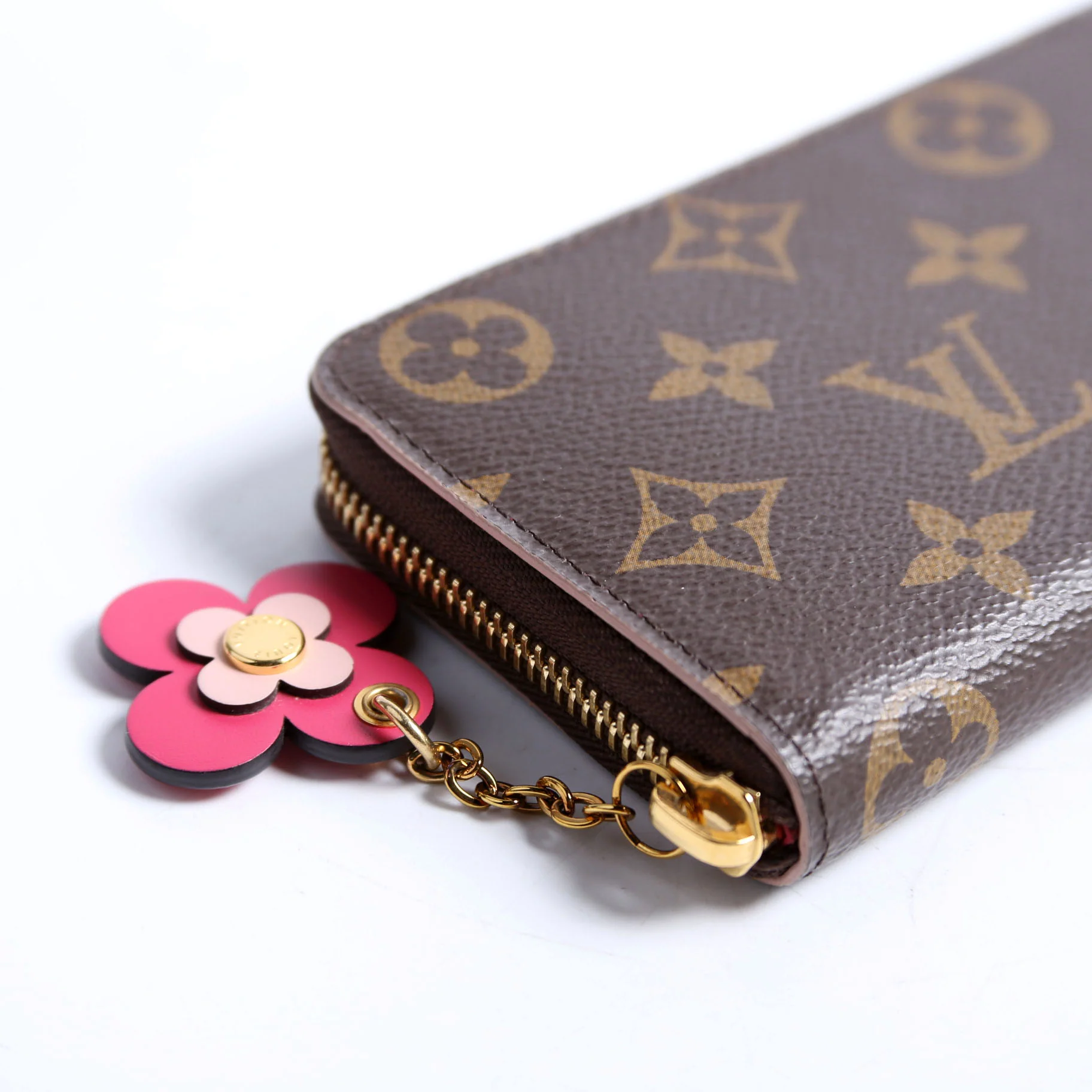 Clemence Wallet Flower Monogram Berry - Image 4
