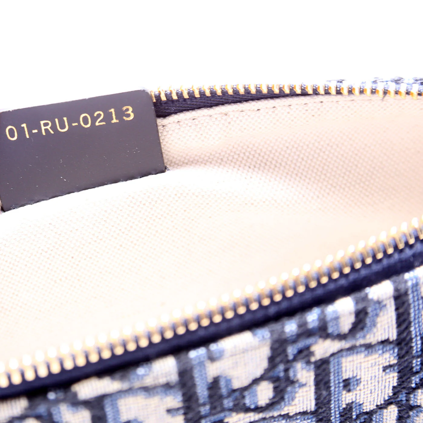 Club Oblique Canvas Shoulder Bag - Image 9