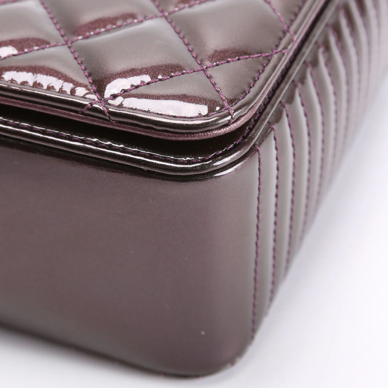 Coco Boy Flap Patent Iridescent Medium 21M Plum - Image 6