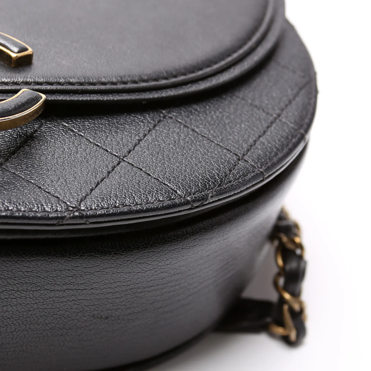 Coco Curve Messenger Small Goatskin/Calfskin 24M Black - Image 4