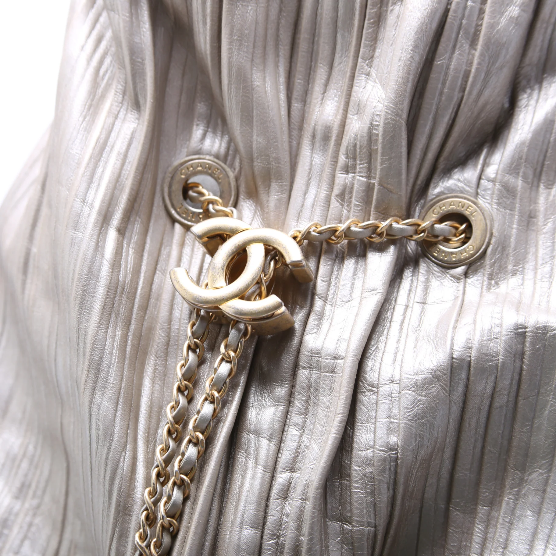 Coco Pleats Drawstring Iridescent Bag 25M Gold - Image 10
