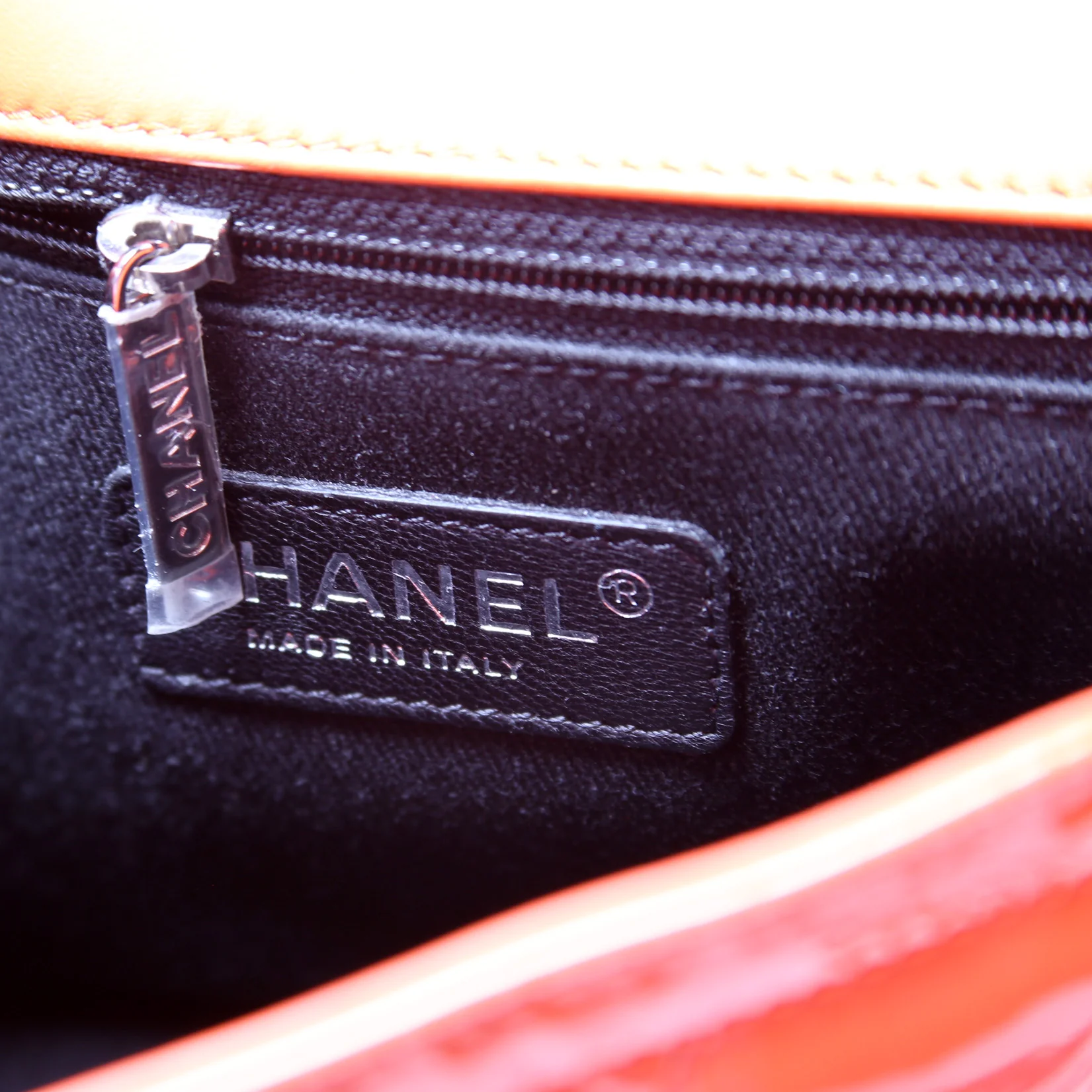 Coco Shine Small Flap Patent 20M - Image 8