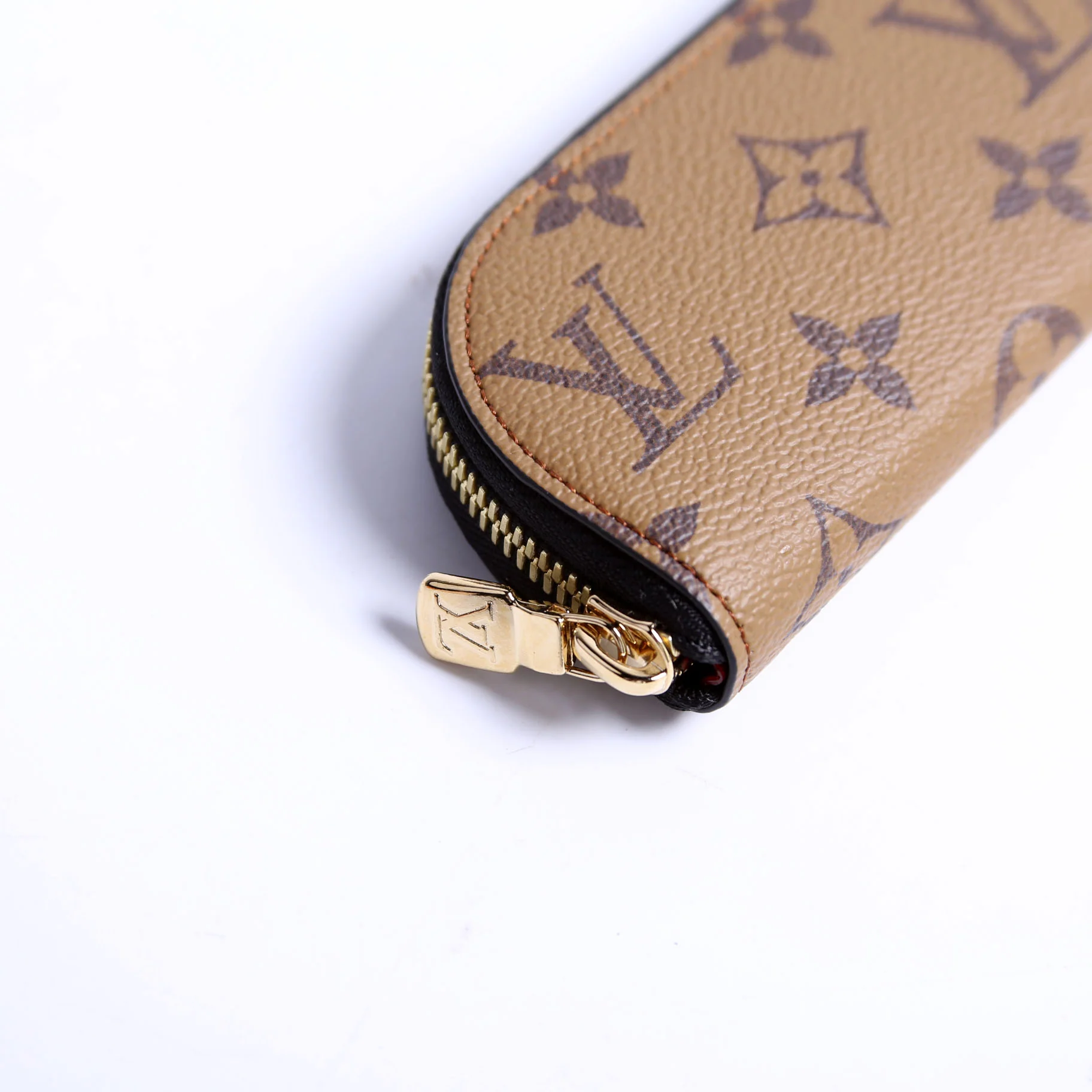 Come and Play With Me Charlotte Pencil Pouch Reverse Monogram - Image 4