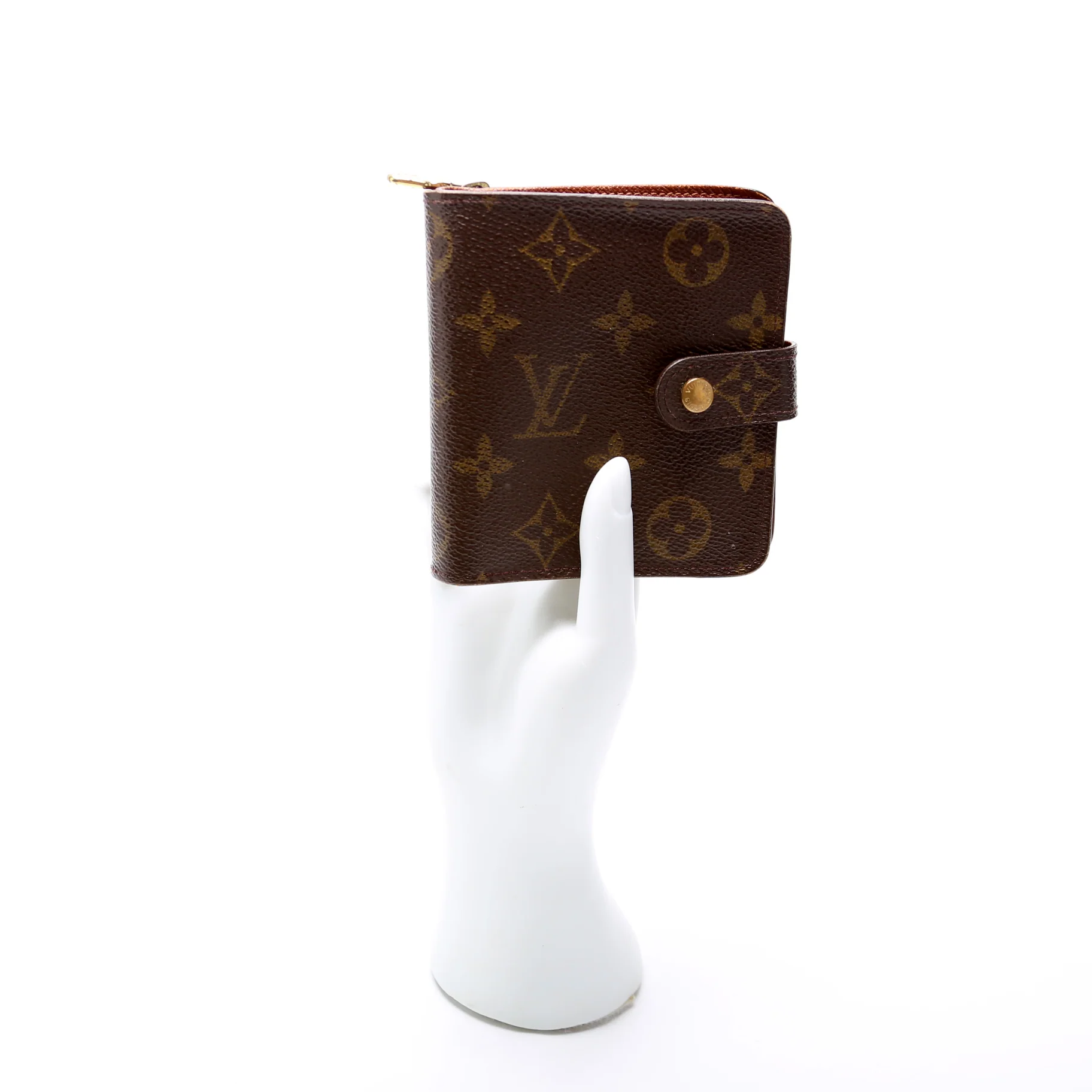 Compact Zippe Wallet Monogram - Image 10