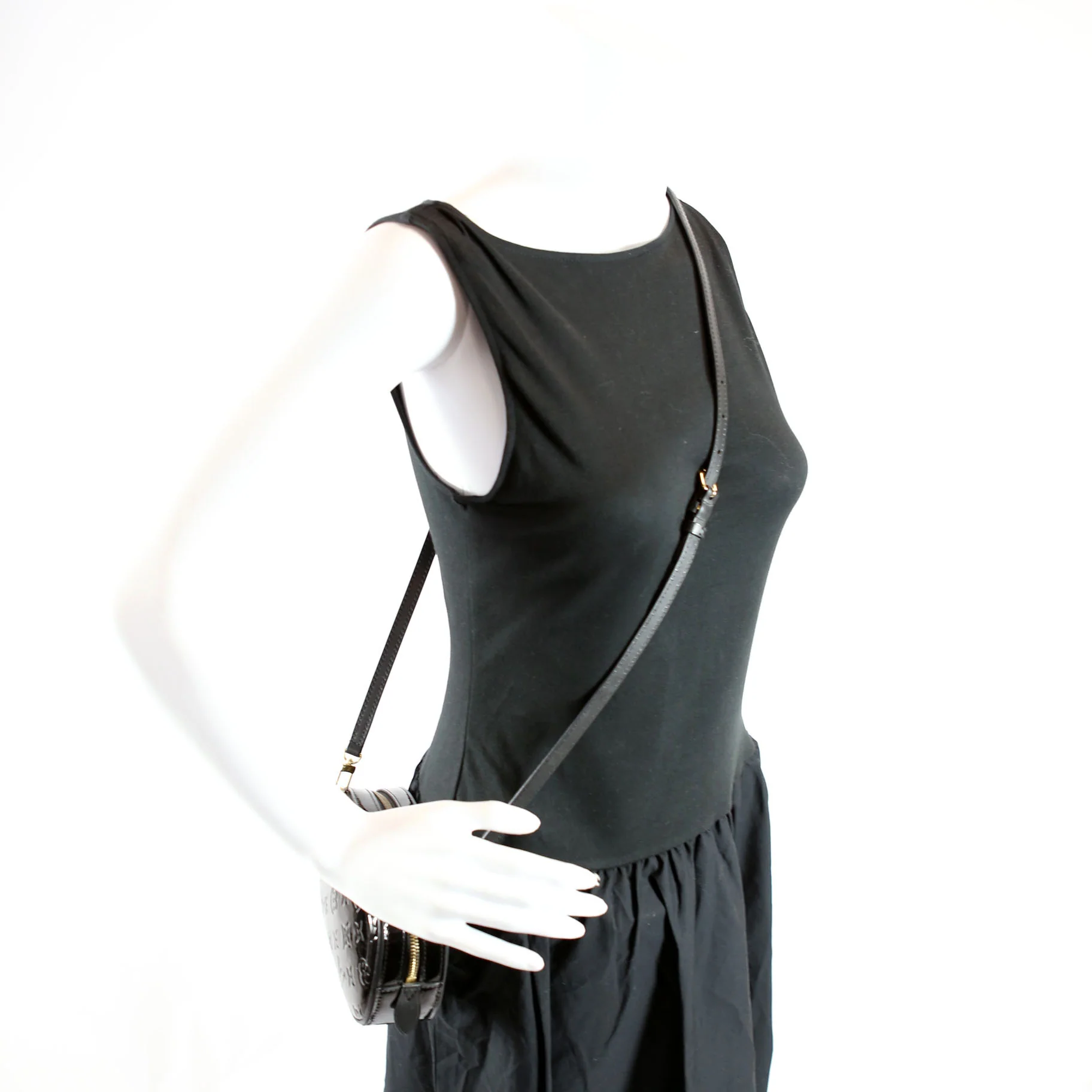 Convertible Belt Bag Vernis Black - Image 10