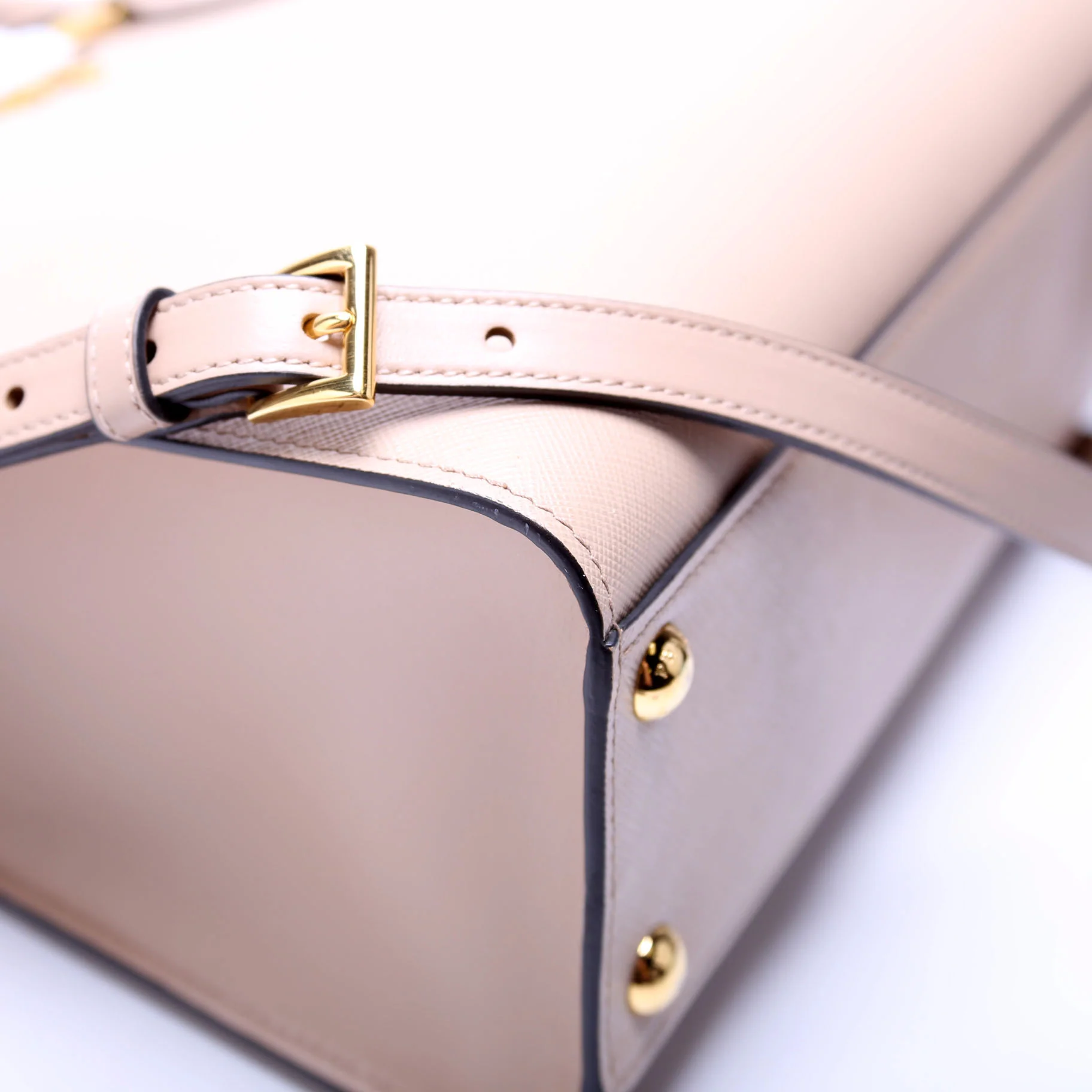 Convertible Open Tote Saffiano Tan - Image 5