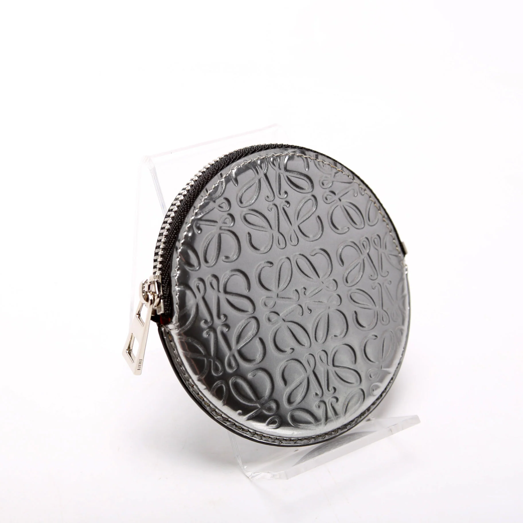 Cookie Zip Coin Purse Metallic Calfskin Embossed Anagram Silver - Image 2