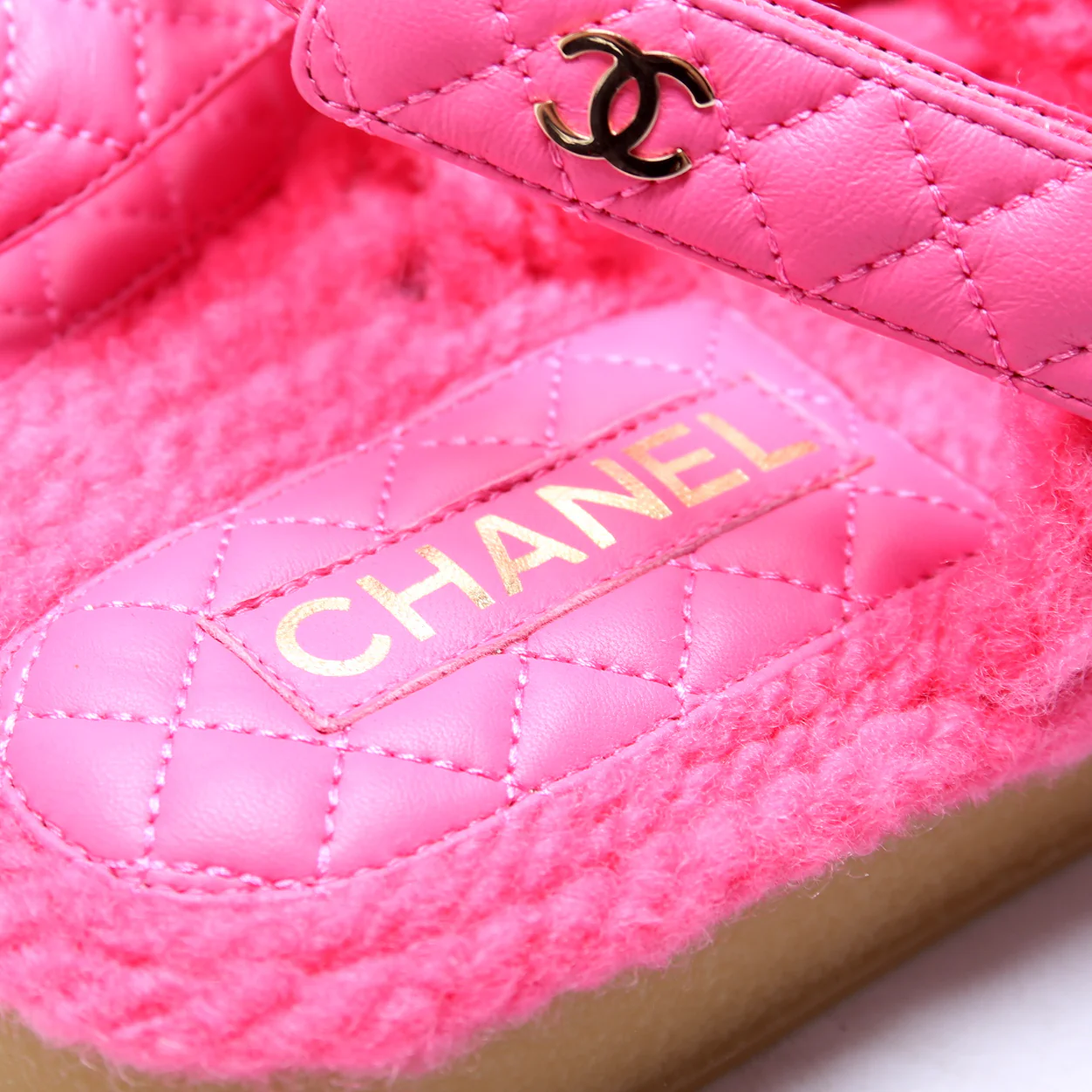 Cord Lambskin Quilted Logo Sandals Size 38 Pink - Image 5