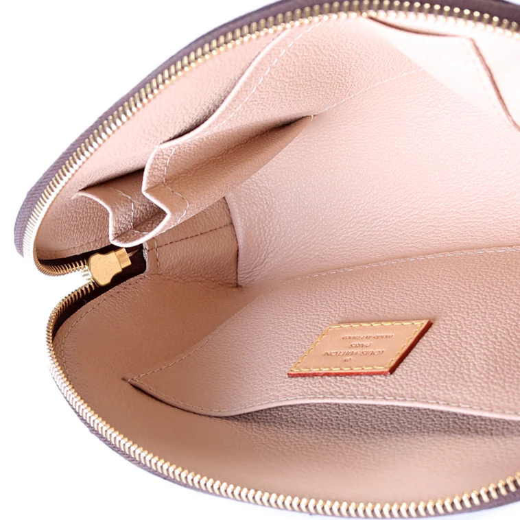 Cosmetic Pouch GM Monogram - Image 8