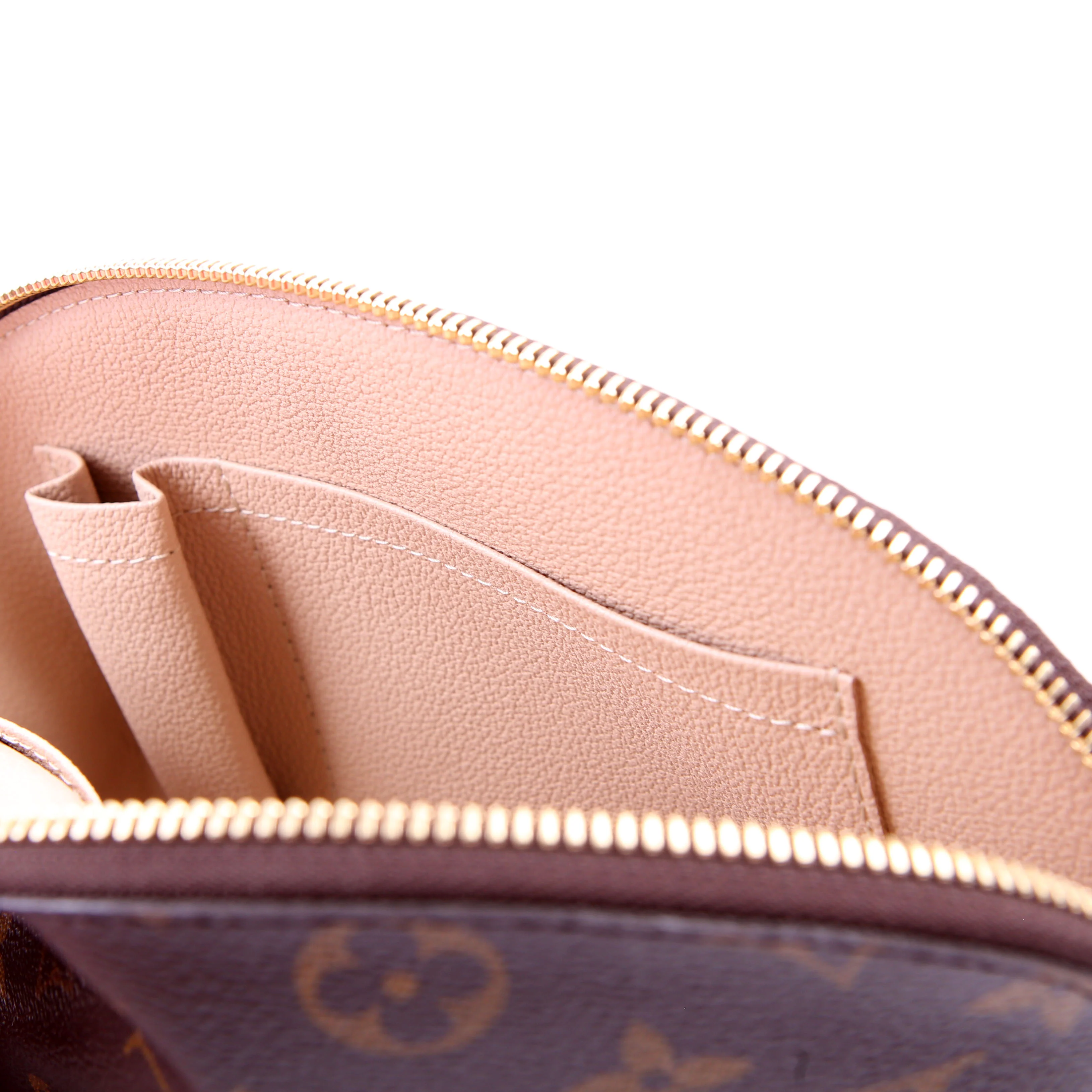 Cosmetic Pouch GM Monogram - Image 8