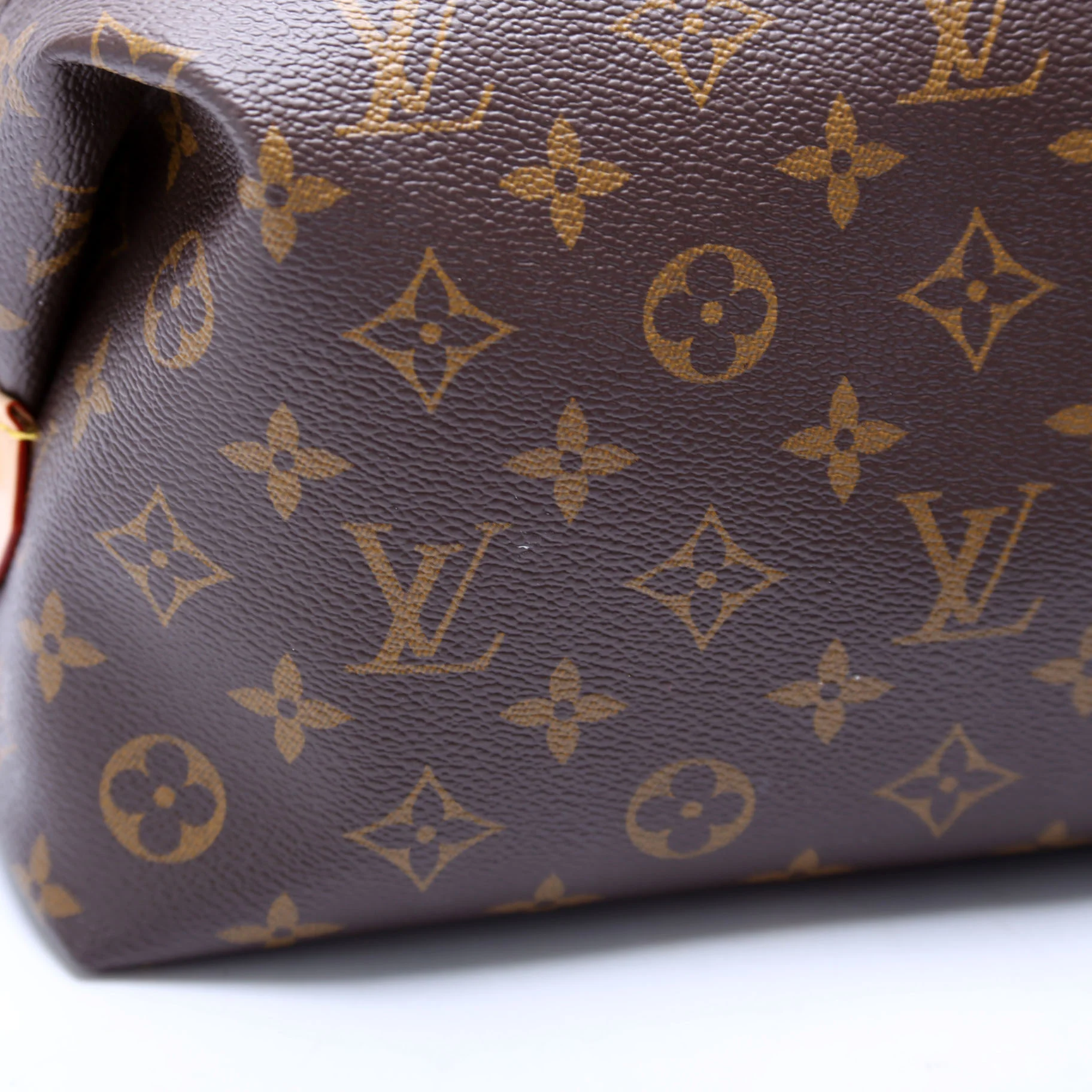 Cosmetic Pouch GM NV Monogram - Image 3