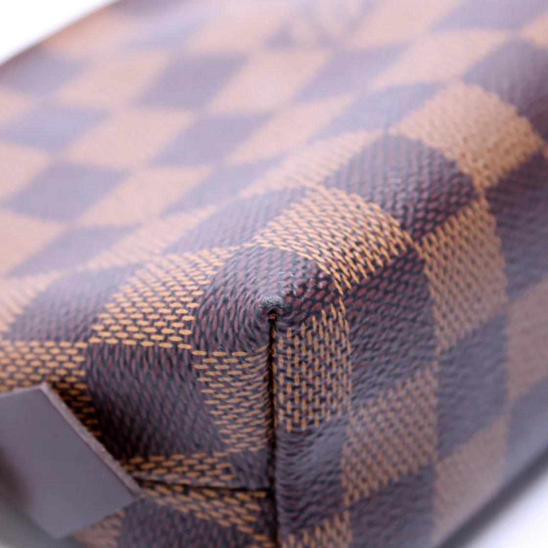 Cosmetic Pouch PM Damier Ebene - Image 5