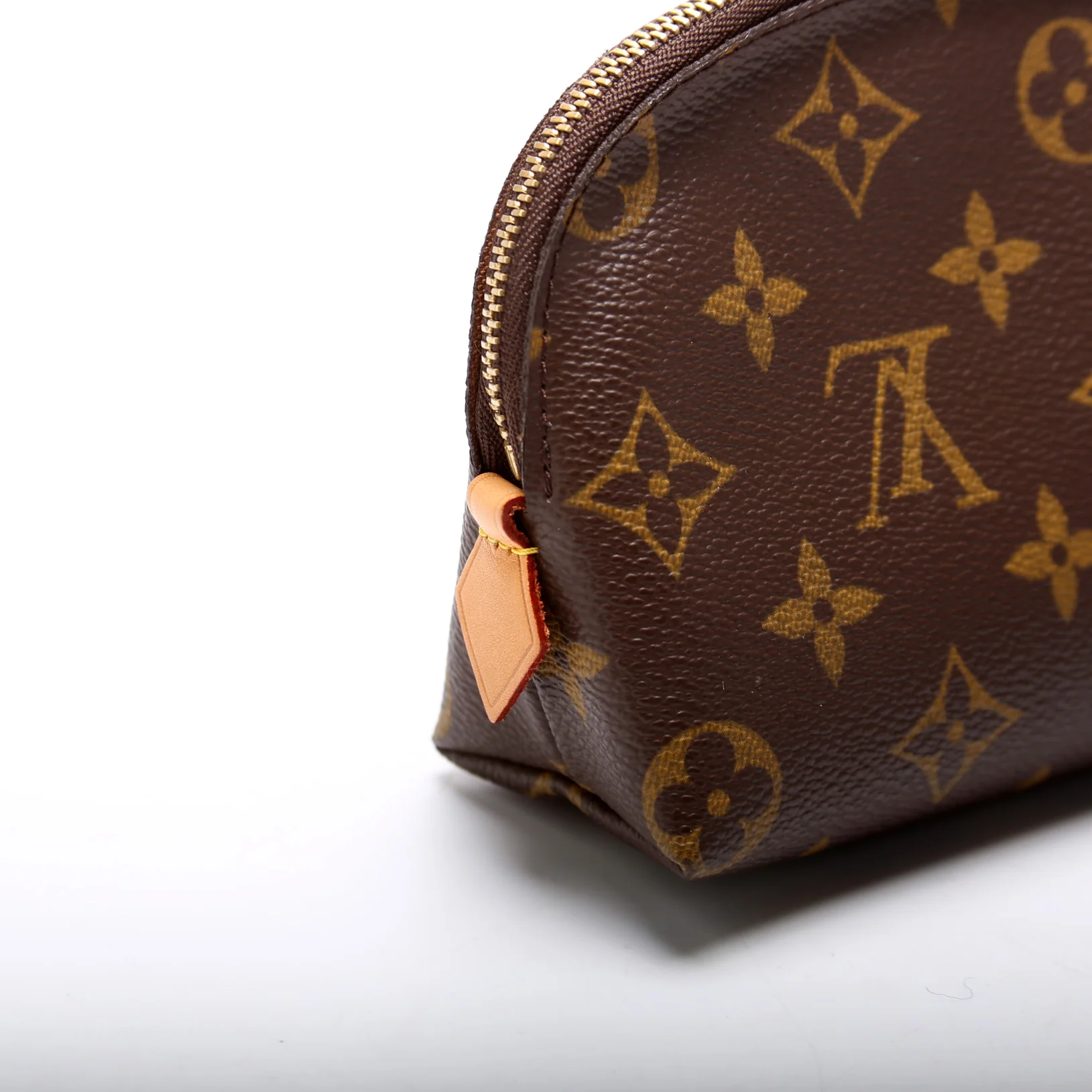 Cosmetic Pouch PM Monogram - Image 7