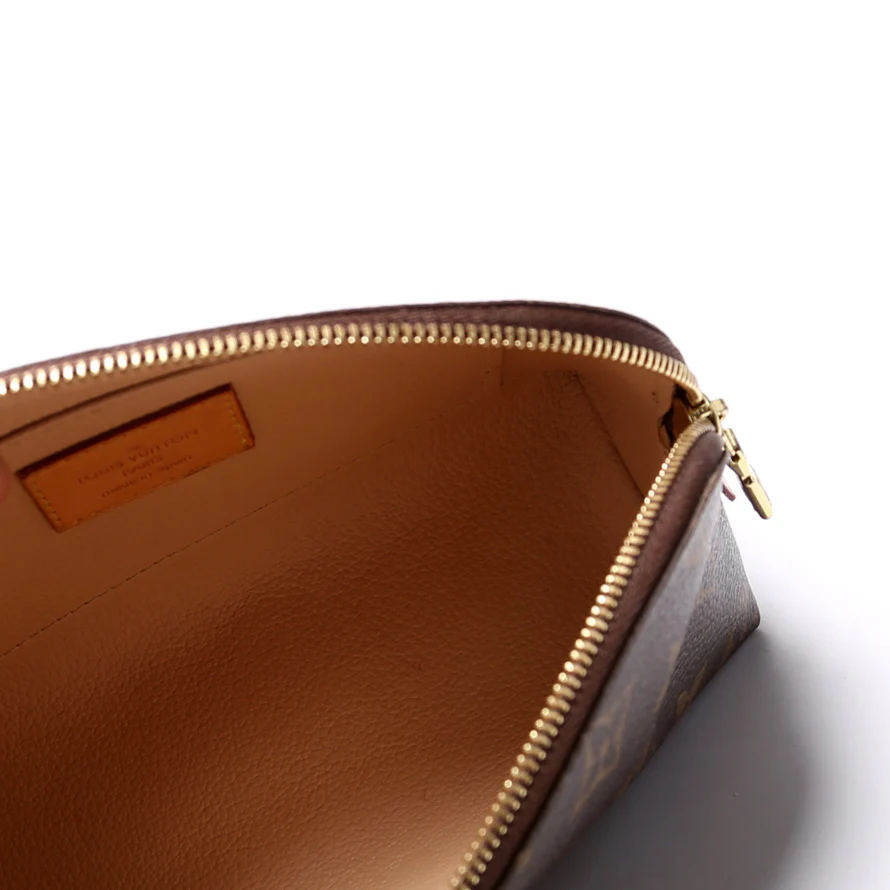 Cosmetic Pouch PM Monogram - Image 8