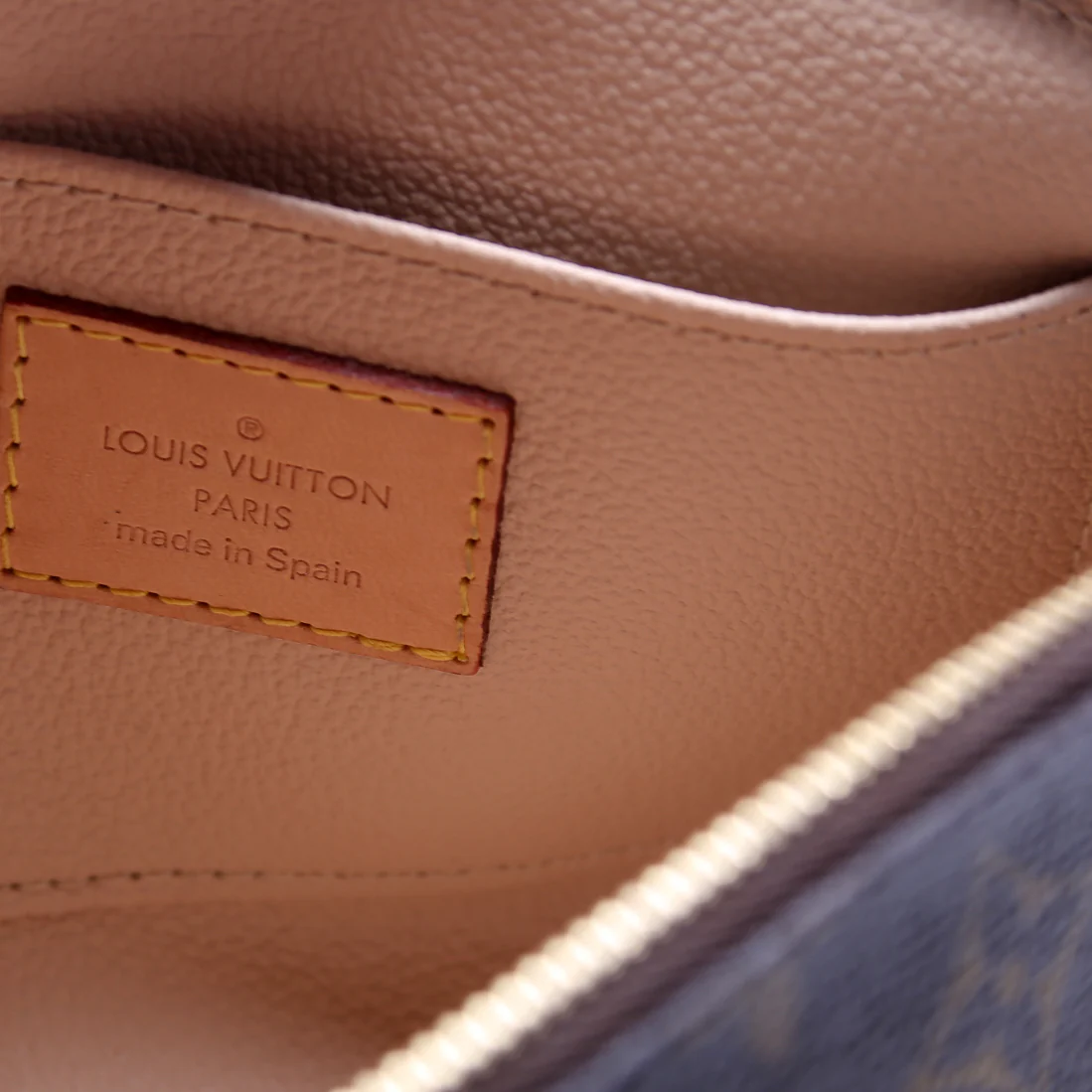 Cosmetic Pouch PM Monogram - Image 6