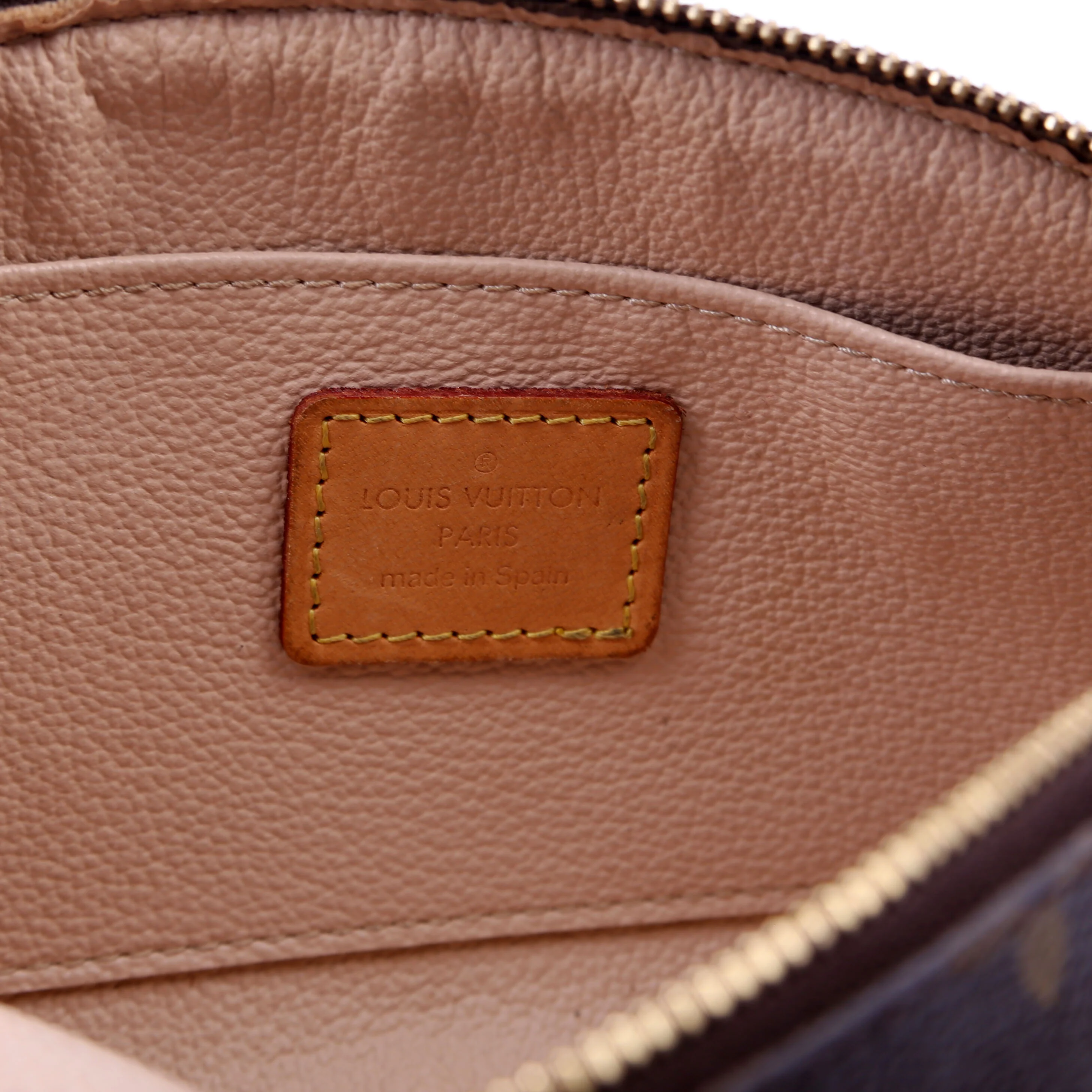 Cosmetic Pouch PM Monogram - Image 6