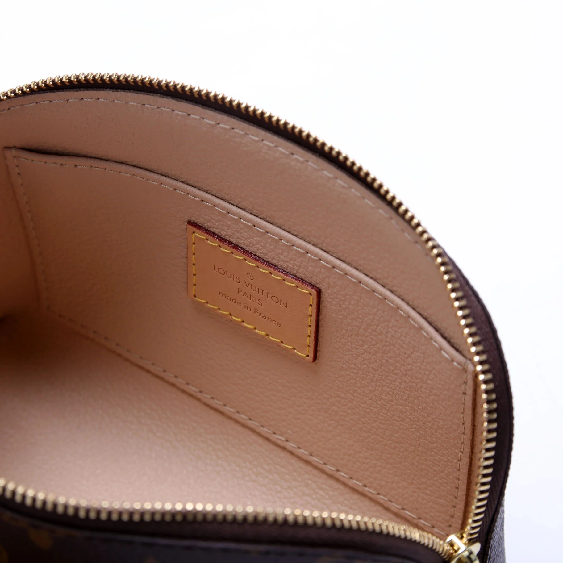 Cosmetic Pouch PM Monogram - Image 7