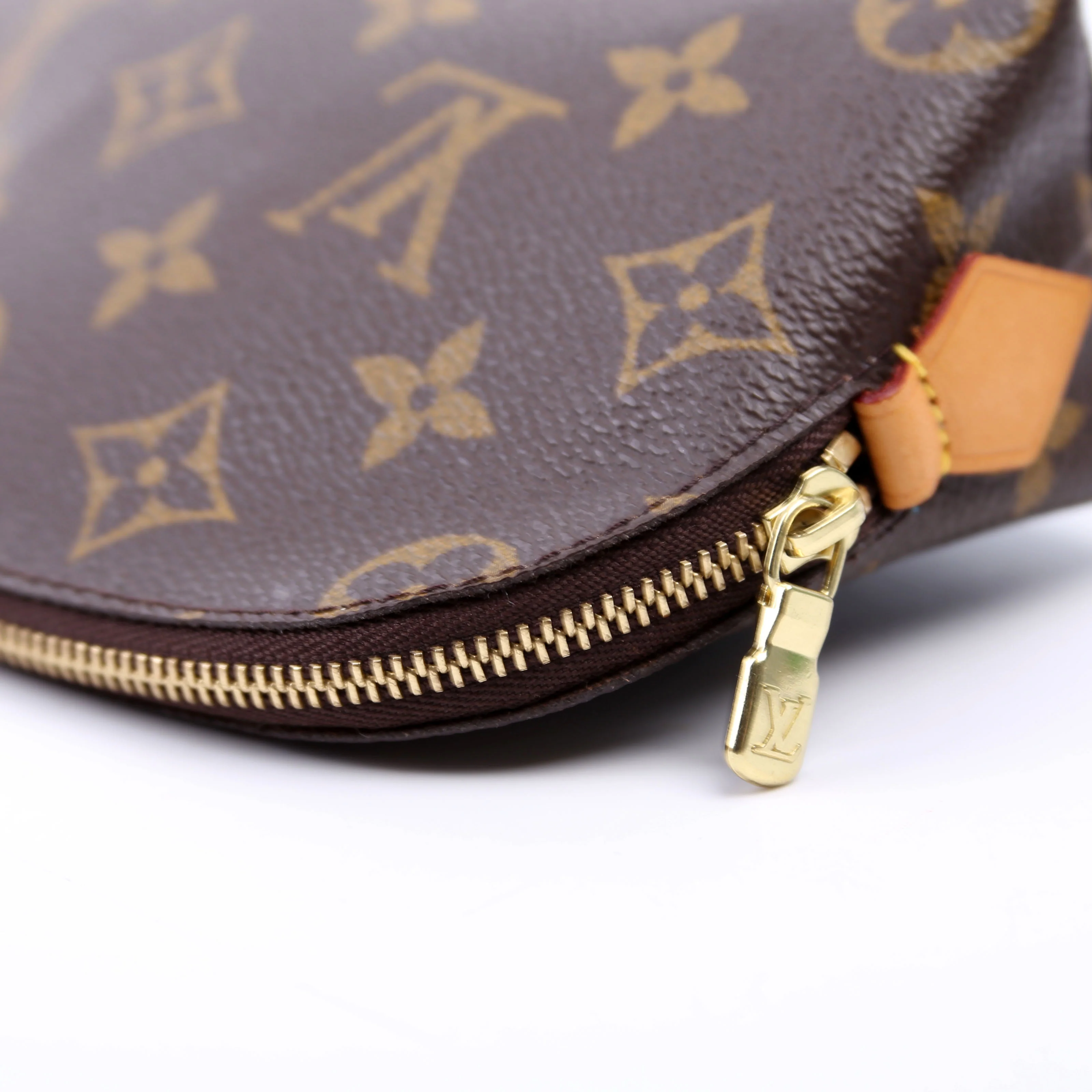 Cosmetic Pouch PM Monogram - Image 9