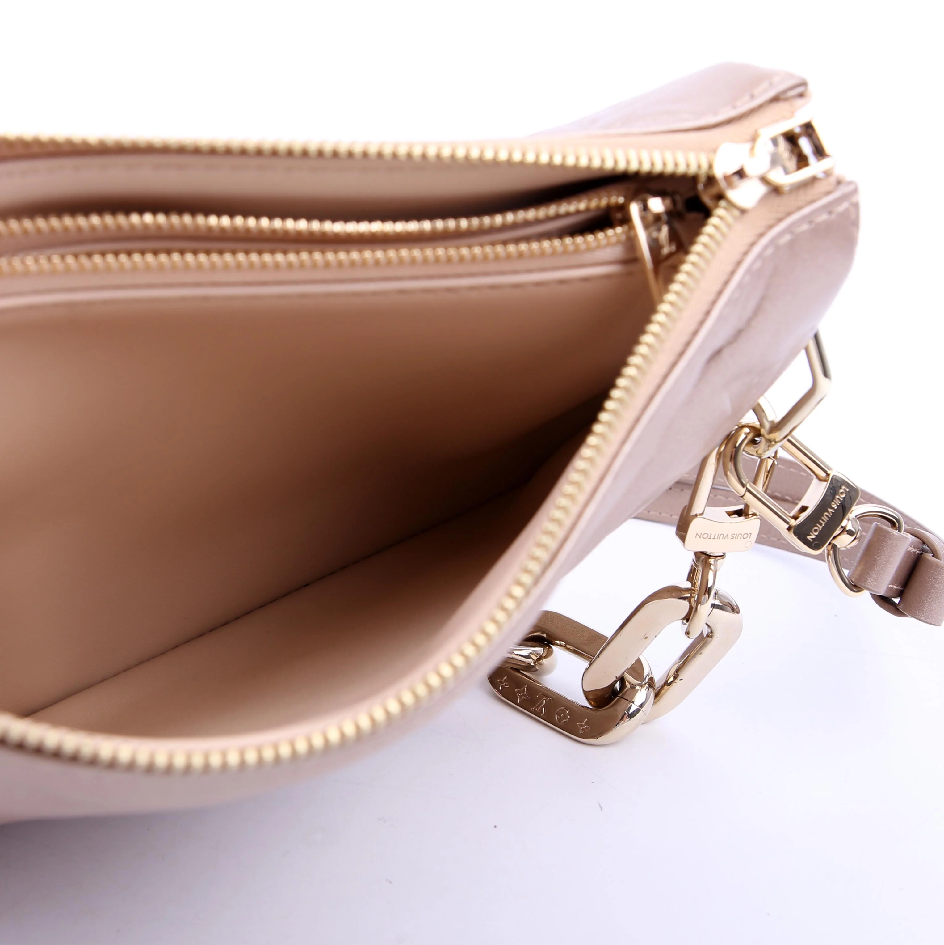 Coussin BB NV Lambskin Gold - Image 10