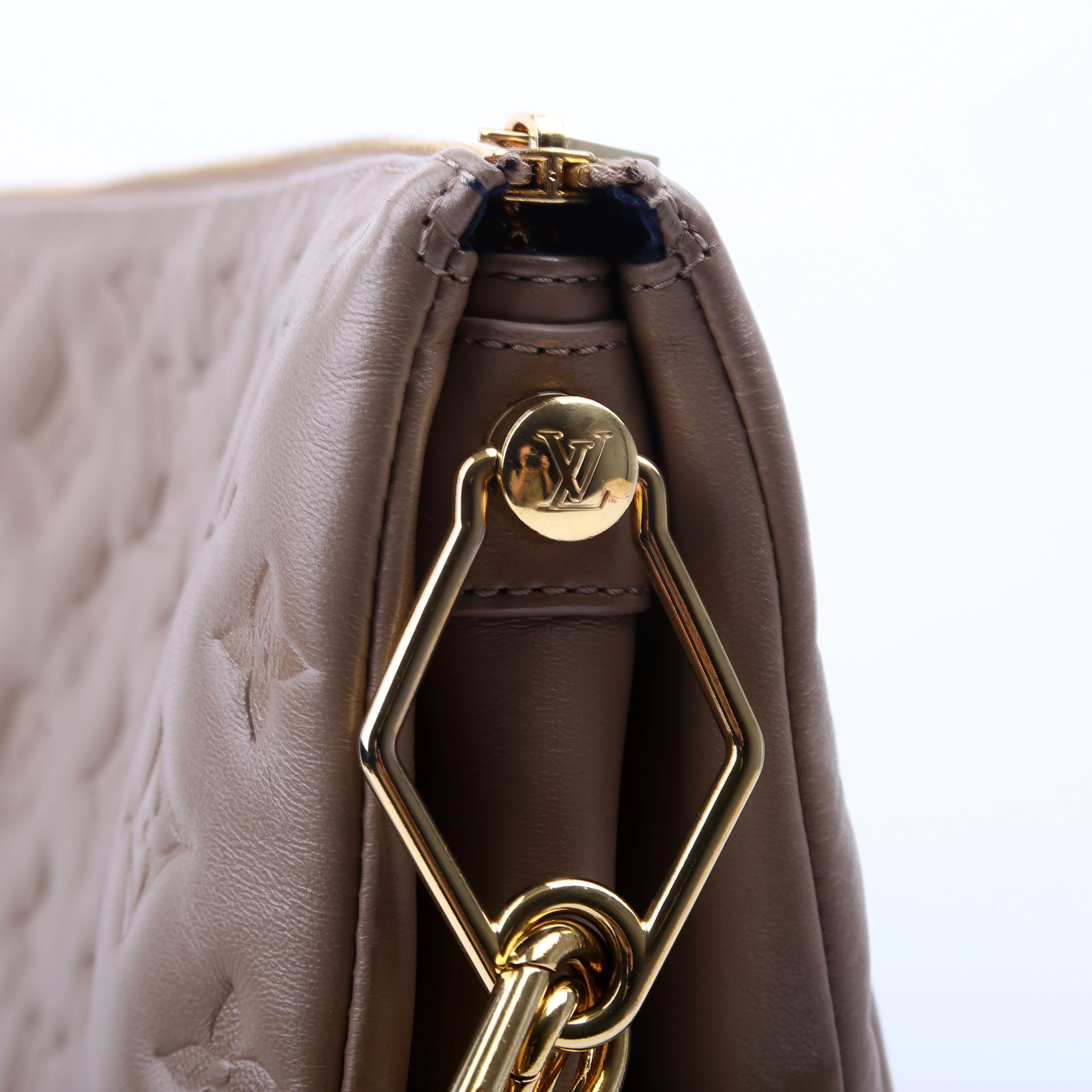 Coussin MM Lambskin Taupe - Image 16
