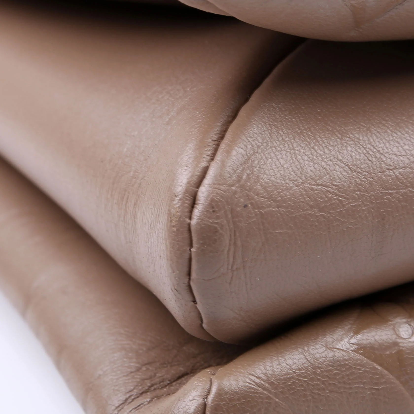 Coussin MM Lambskin Taupe - Image 7