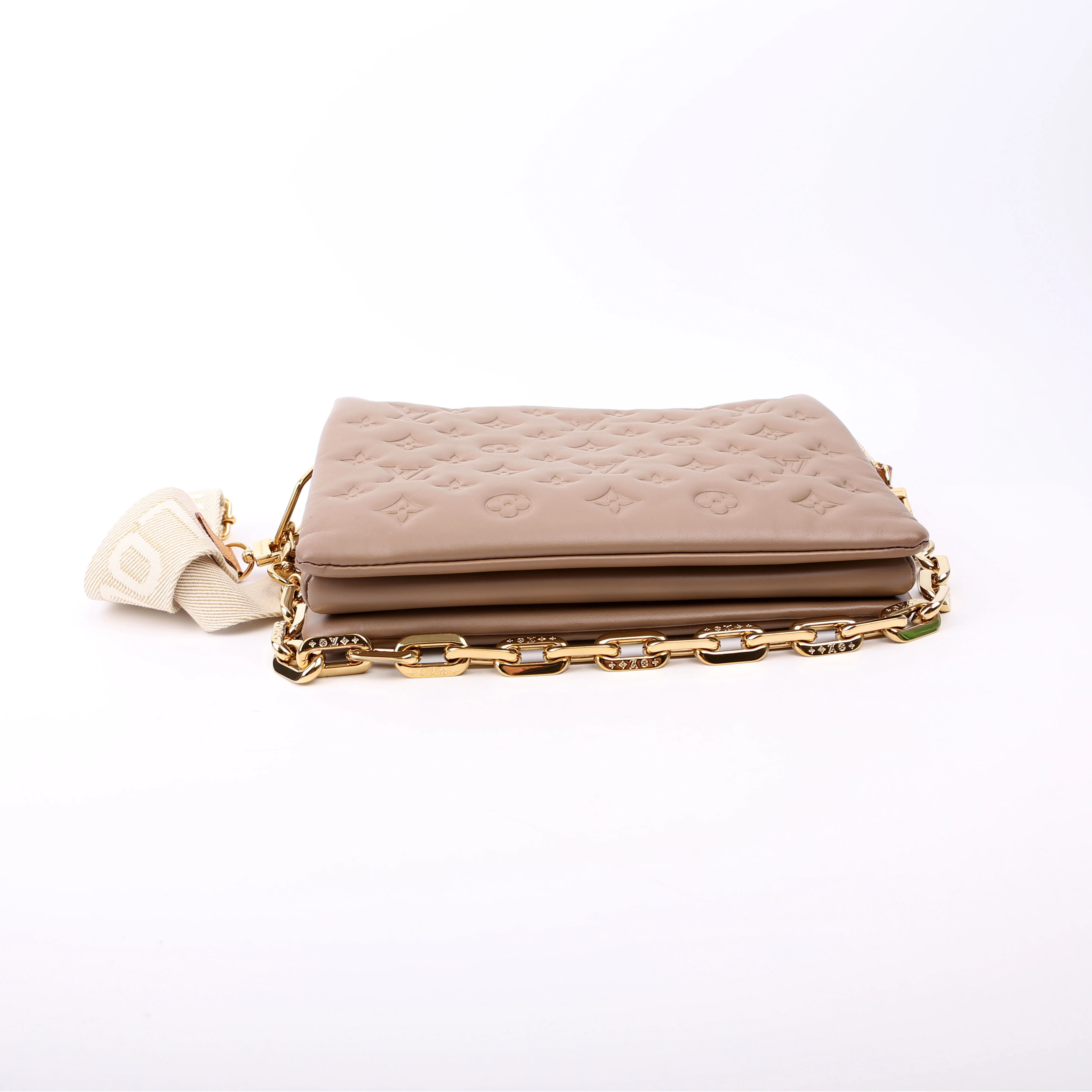Coussin PM Lambskin Beige - Image 4