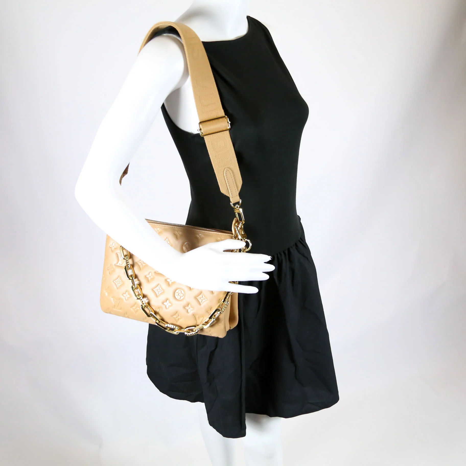 Coussin PM Lambskin Tan - Image 10