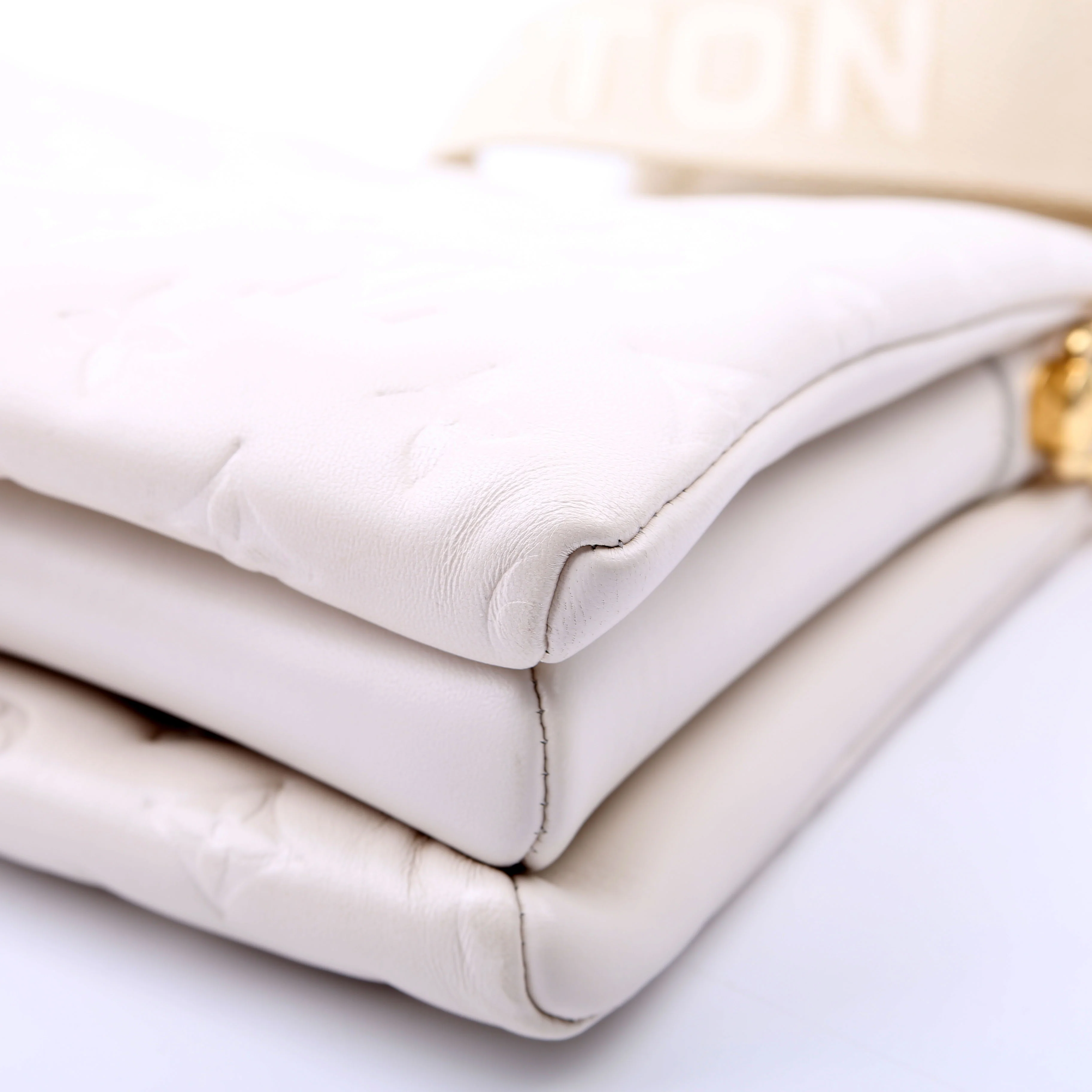 Coussin PM Lambskin White - Image 9