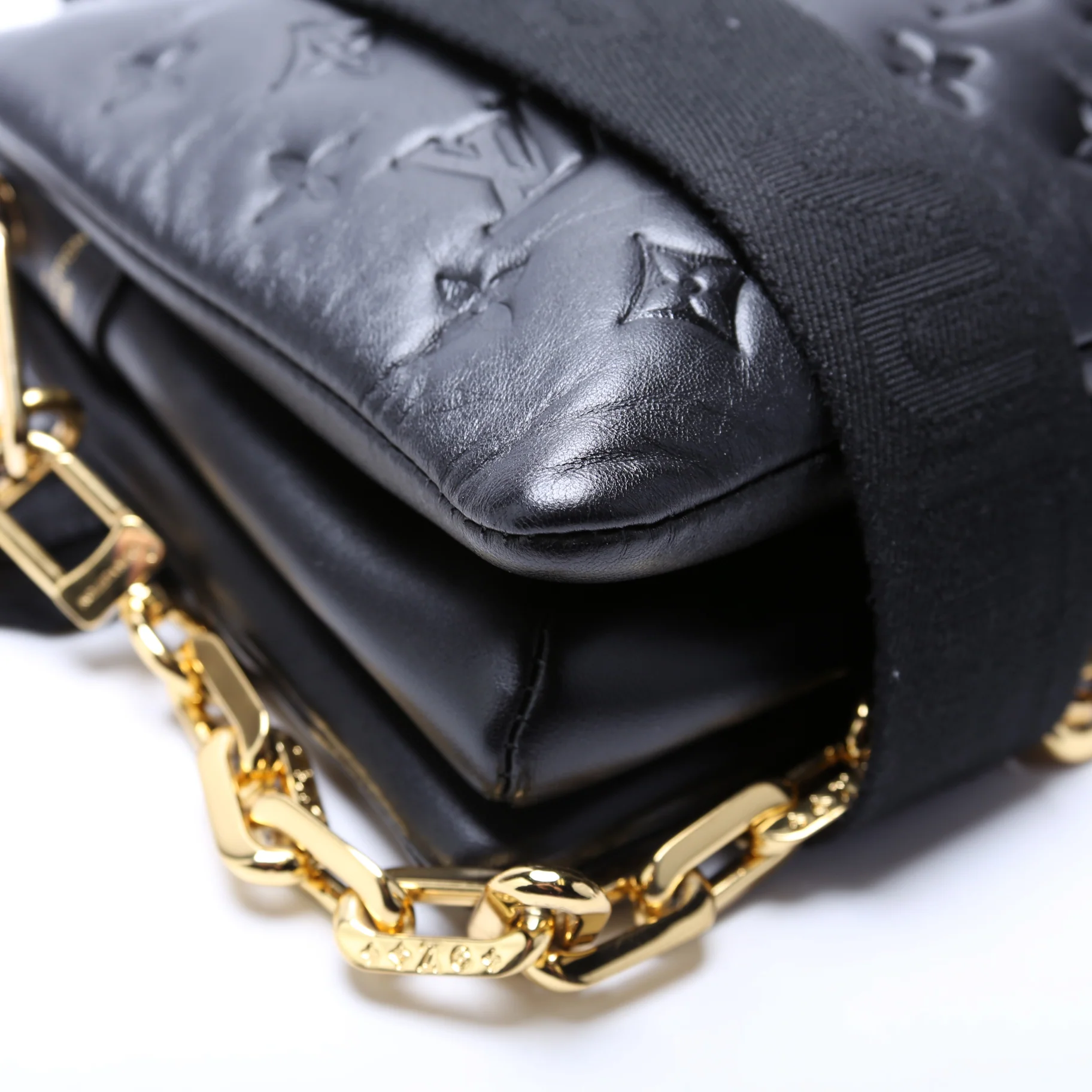 Coussin PM NV Lambskin Black - Image 5